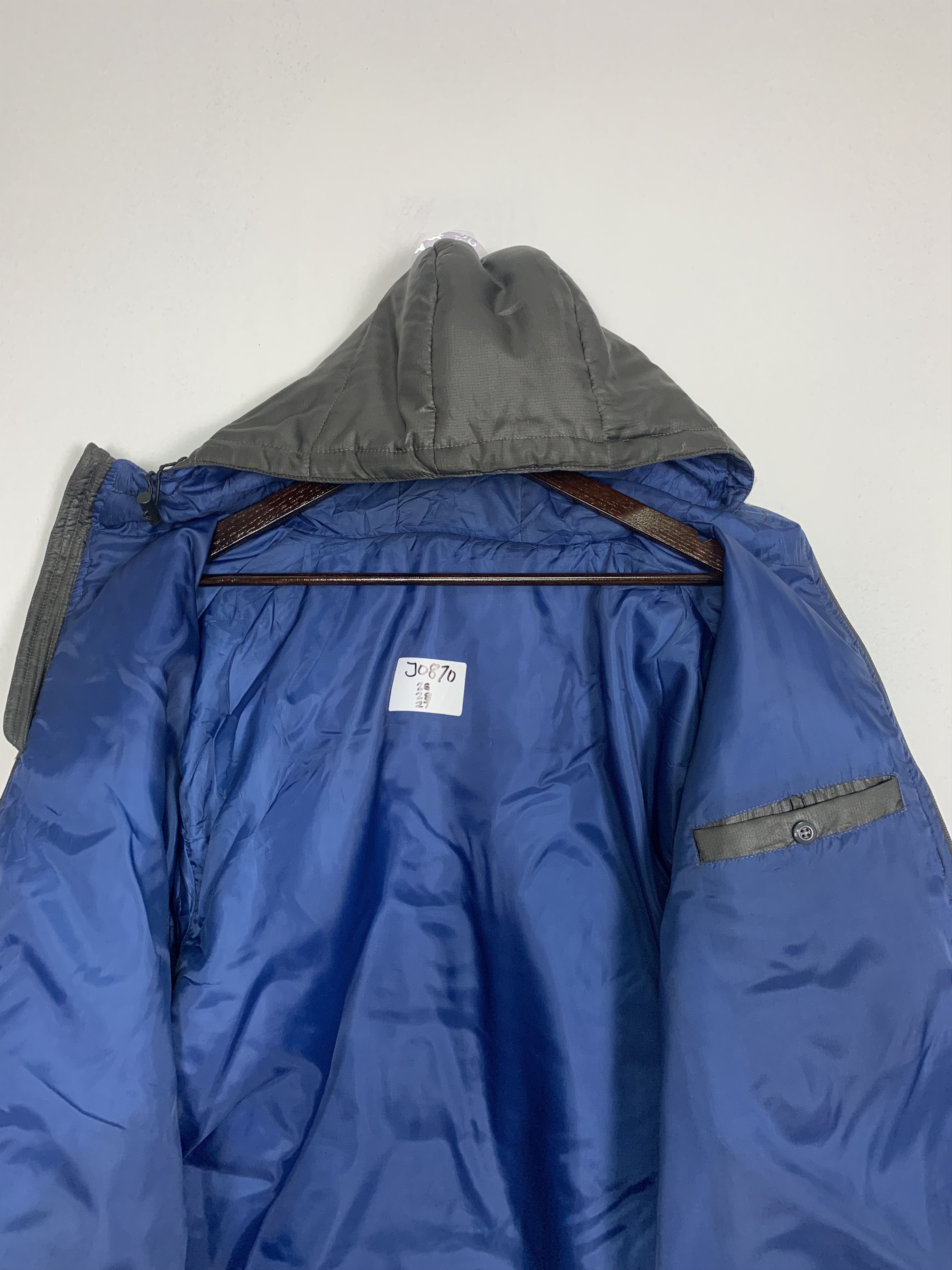 Japanese Brand Vintage Japanese Brand Puffer Hoodie Jacket Size US L / EU 52-54 / 3 - 14 Thumbnail