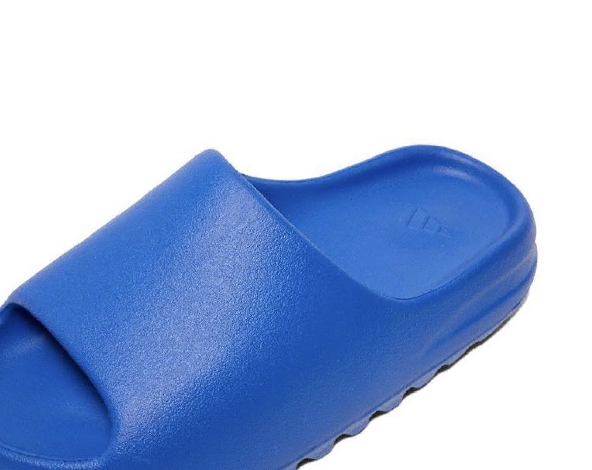Adidas × Kanye West Yeezy Slide Azure Size US 11 / EU 44 - 12 Thumbnail