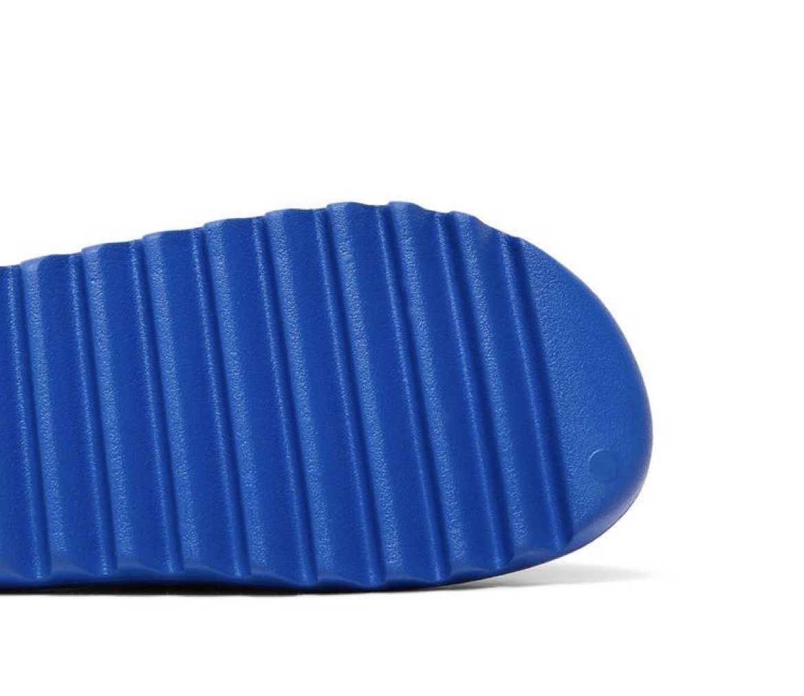 Adidas × Kanye West Yeezy Slide Azure Size US 11 / EU 44 - 10 Thumbnail