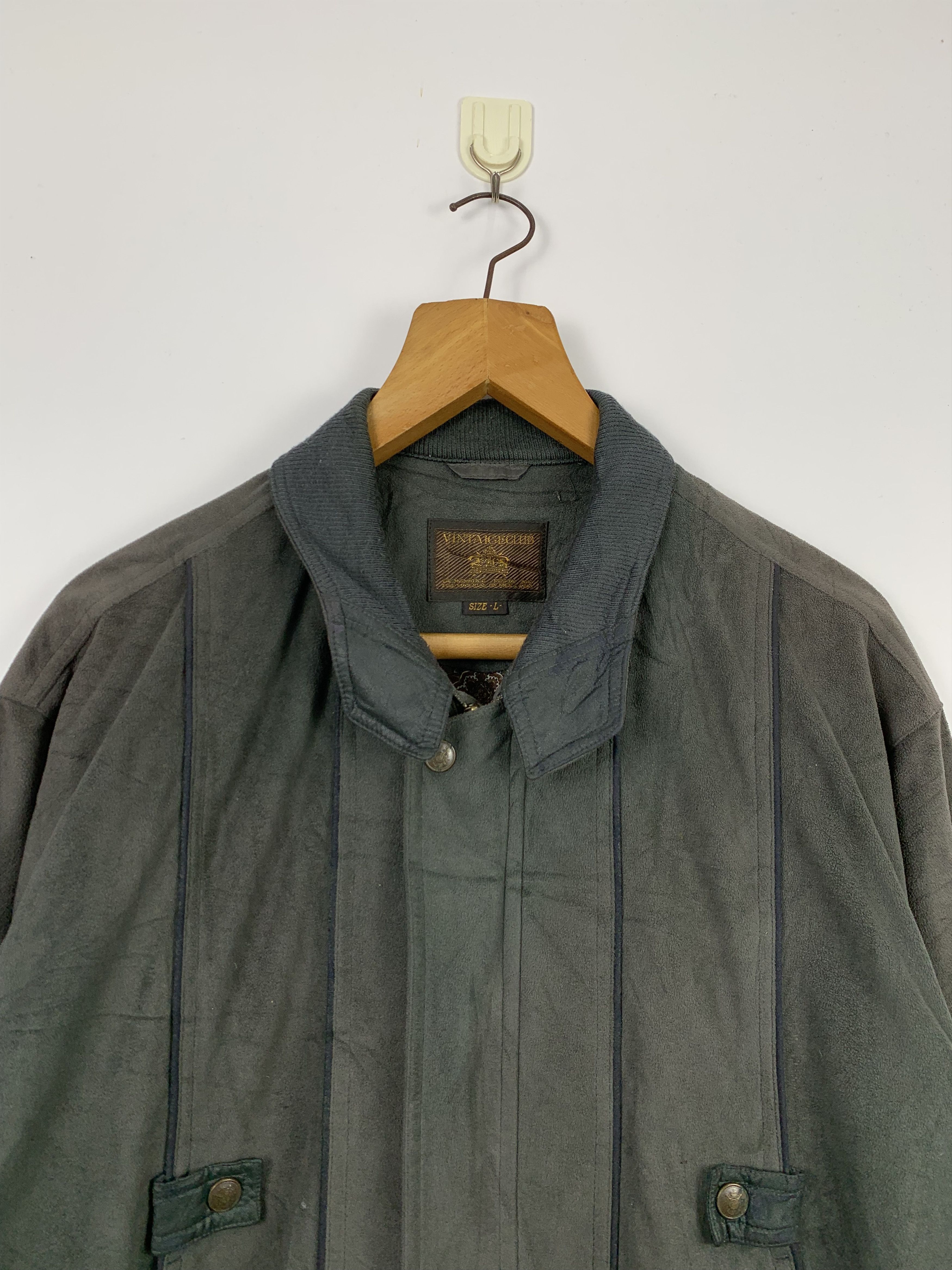Japanese Brand Vintage 90S Vintage Club Jacket Nice Design Lining J0279 Size US M / EU 48-50 / 2 - 2 Thumbnail