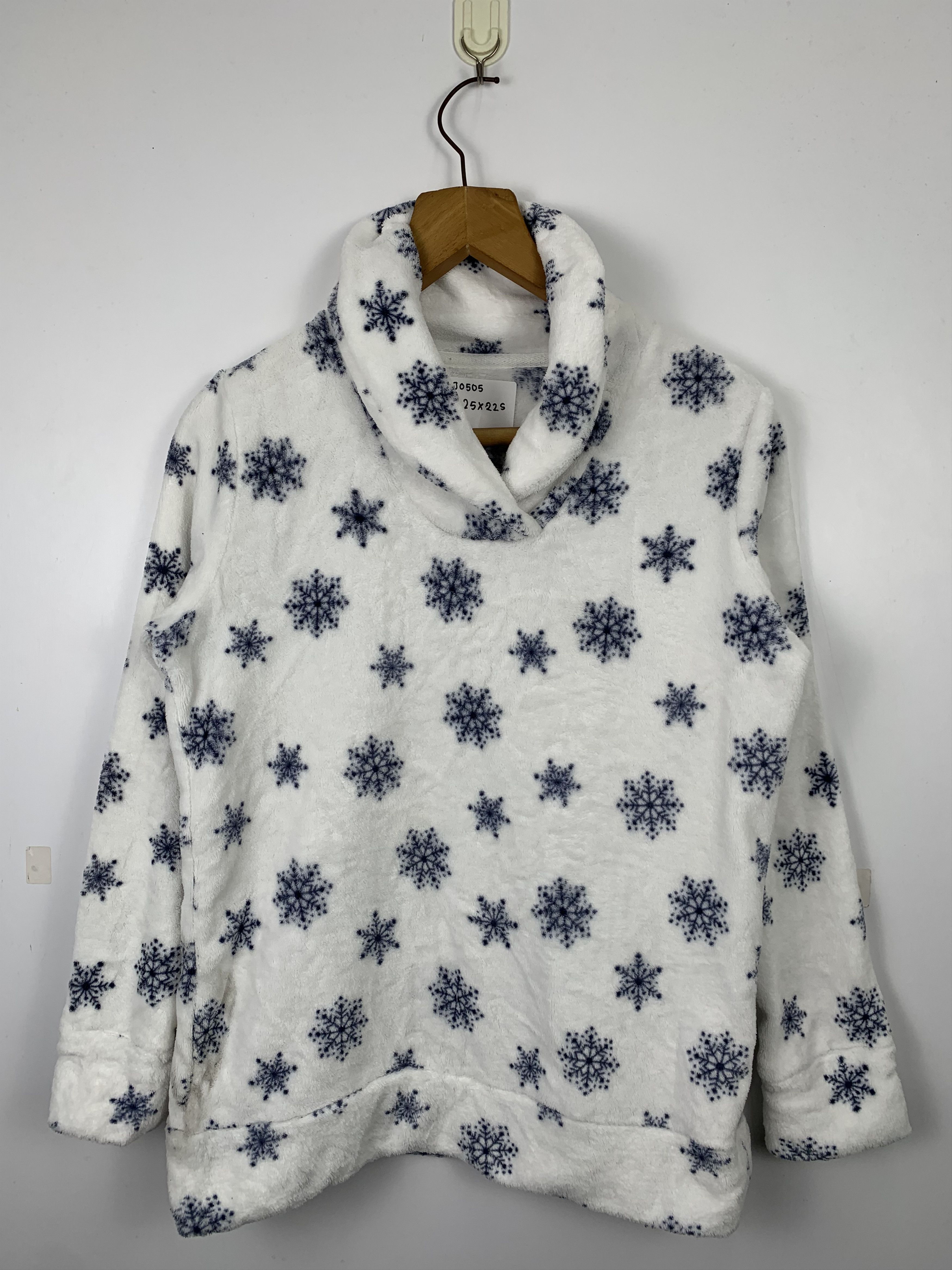 GU Vintage Gu Snowflake Sweatshirt J0505 Size US S / EU 44-46 / 1 - 1 Thumbnail