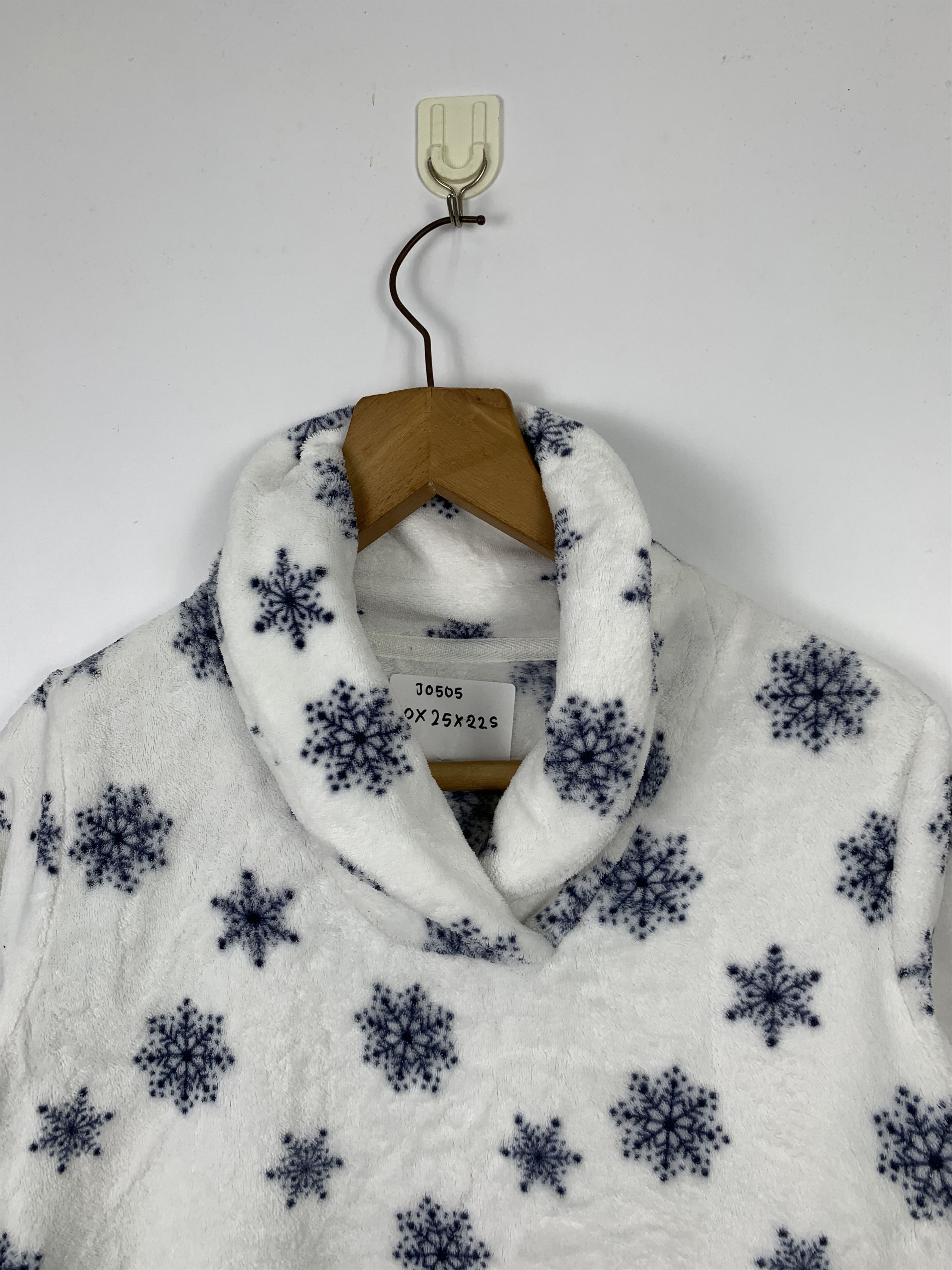 GU Vintage Gu Snowflake Sweatshirt J0505 Size US S / EU 44-46 / 1 - 2 Thumbnail