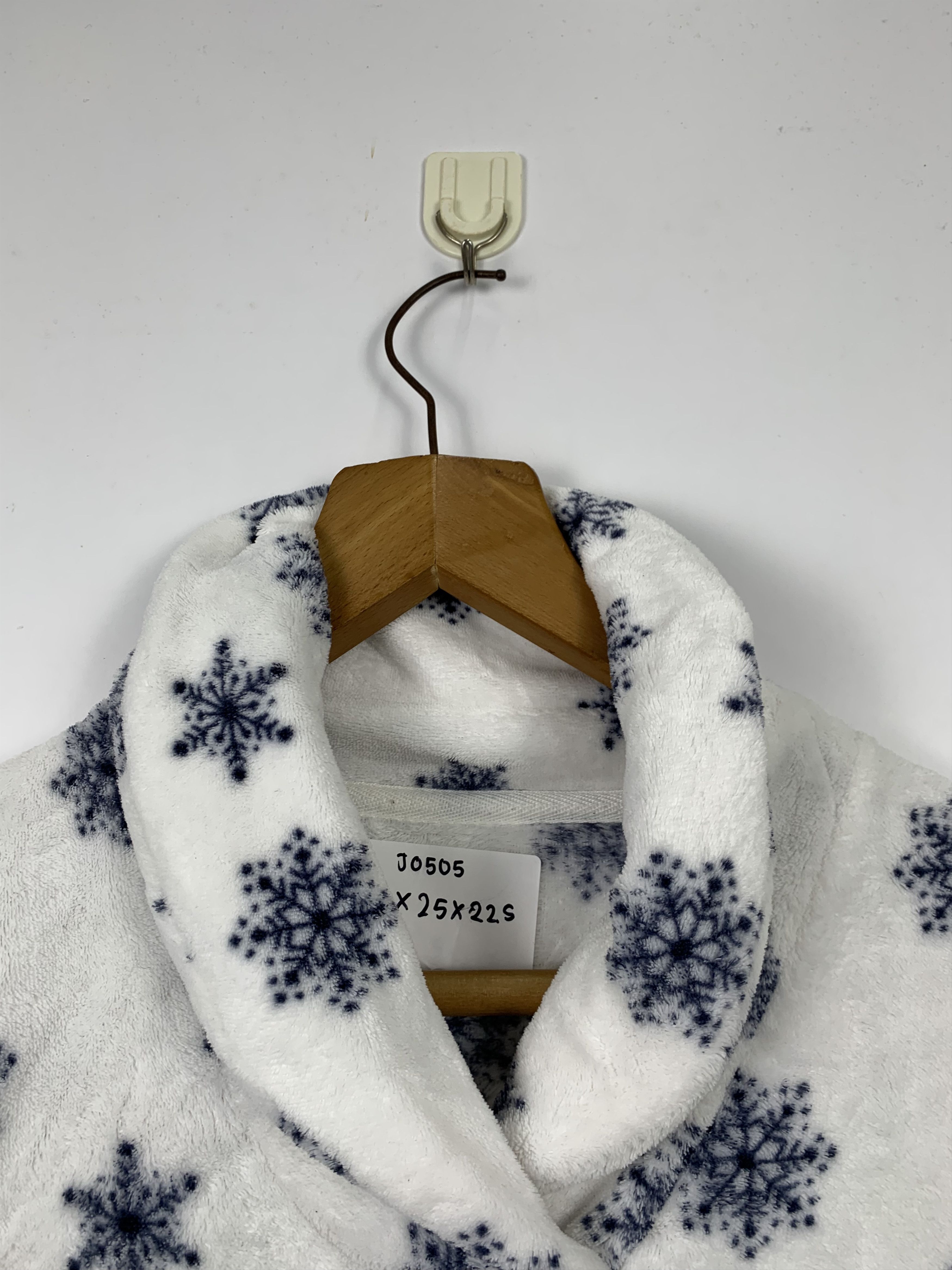 GU Vintage Gu Snowflake Sweatshirt J0505 Size US S / EU 44-46 / 1 - 5 Thumbnail