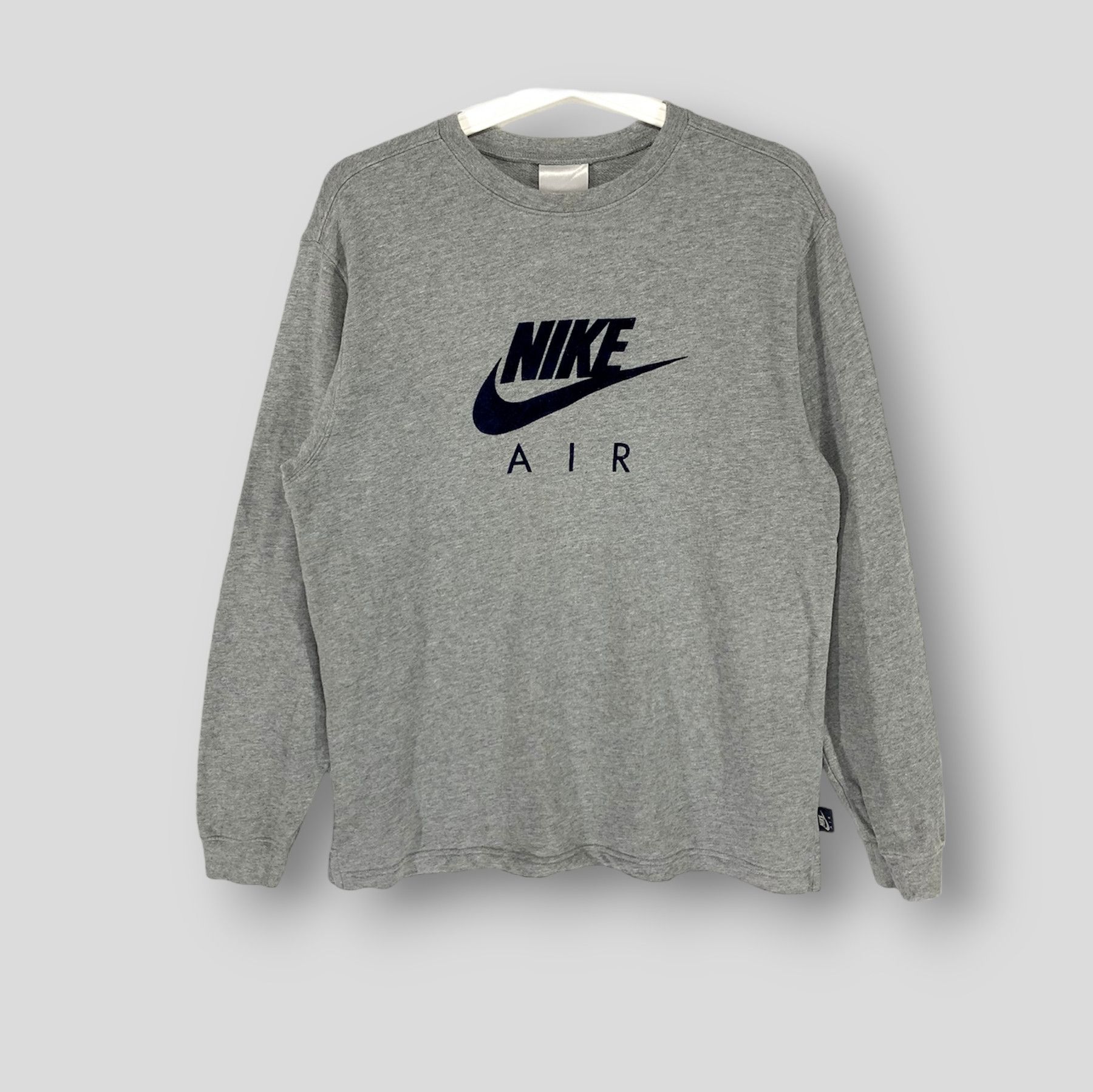 Vintage 2000s Nike air swoosh logo pullover