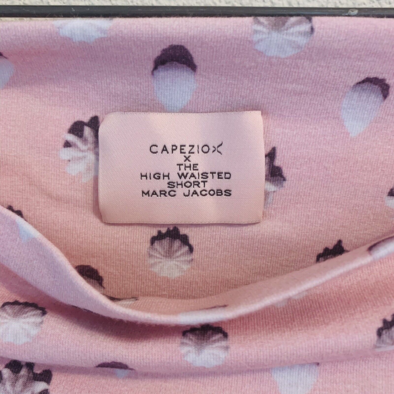 Marc Jacobs Limited Edition MARC JACOBS x CAPEZIO HIGH WAISTED SHORTS Size 26" / US 2 / IT 38 - 2 Thumbnail