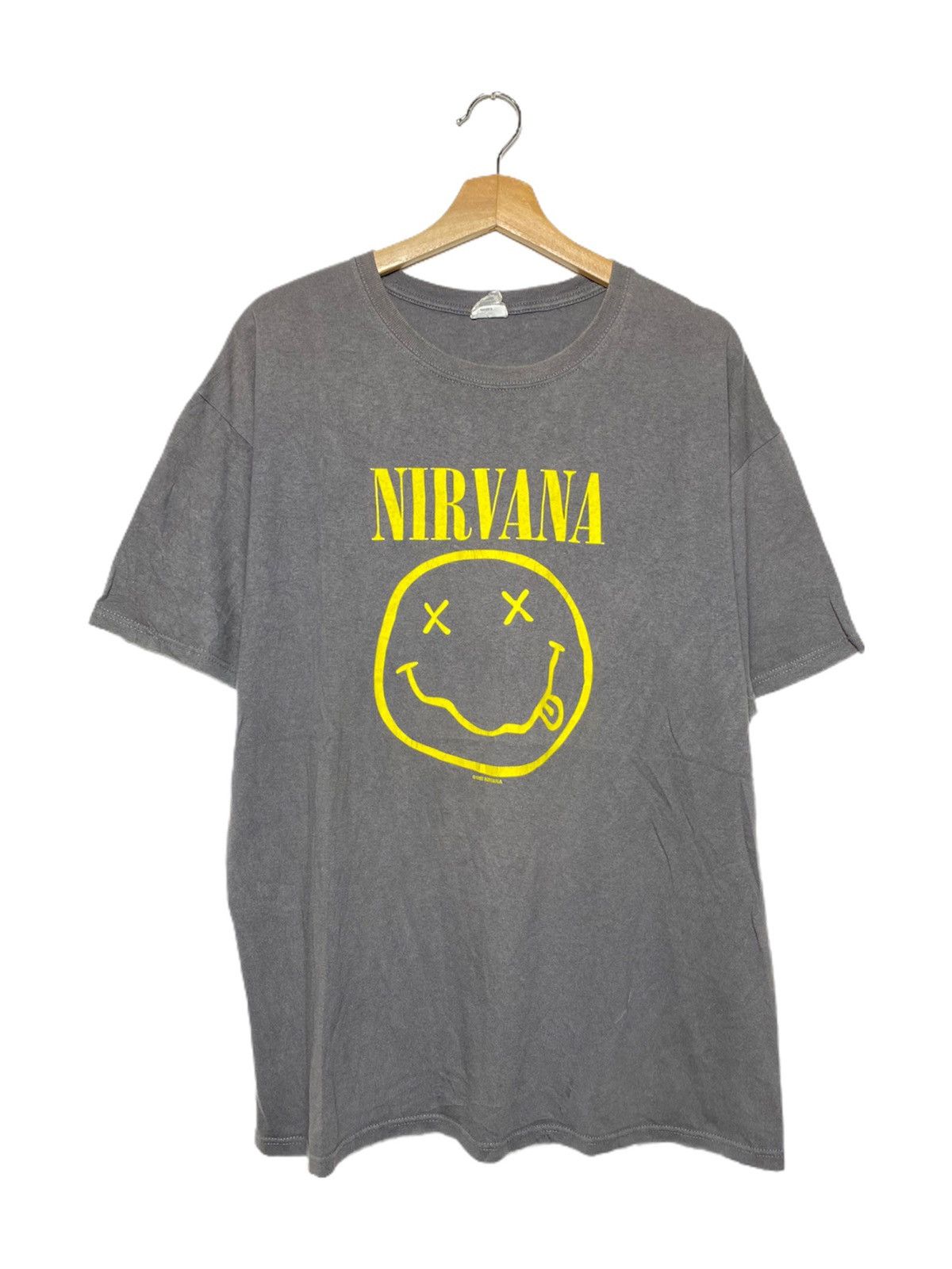 Vintage Nirvana Smiley Kurt Cobain Band Tees