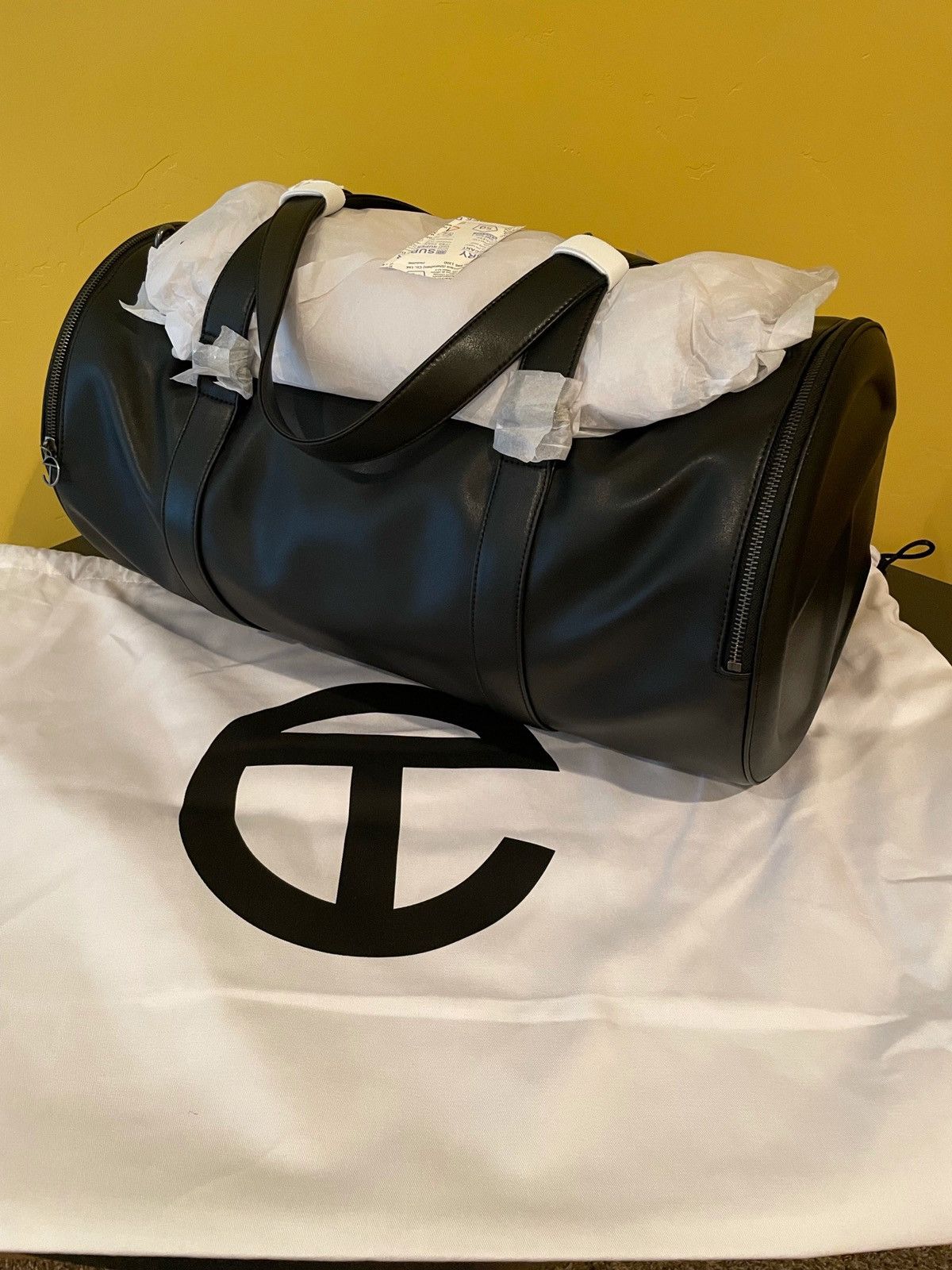 Telfar Telfar Large Black Duffle Bag Size ONE SIZE - 1 Thumbnail