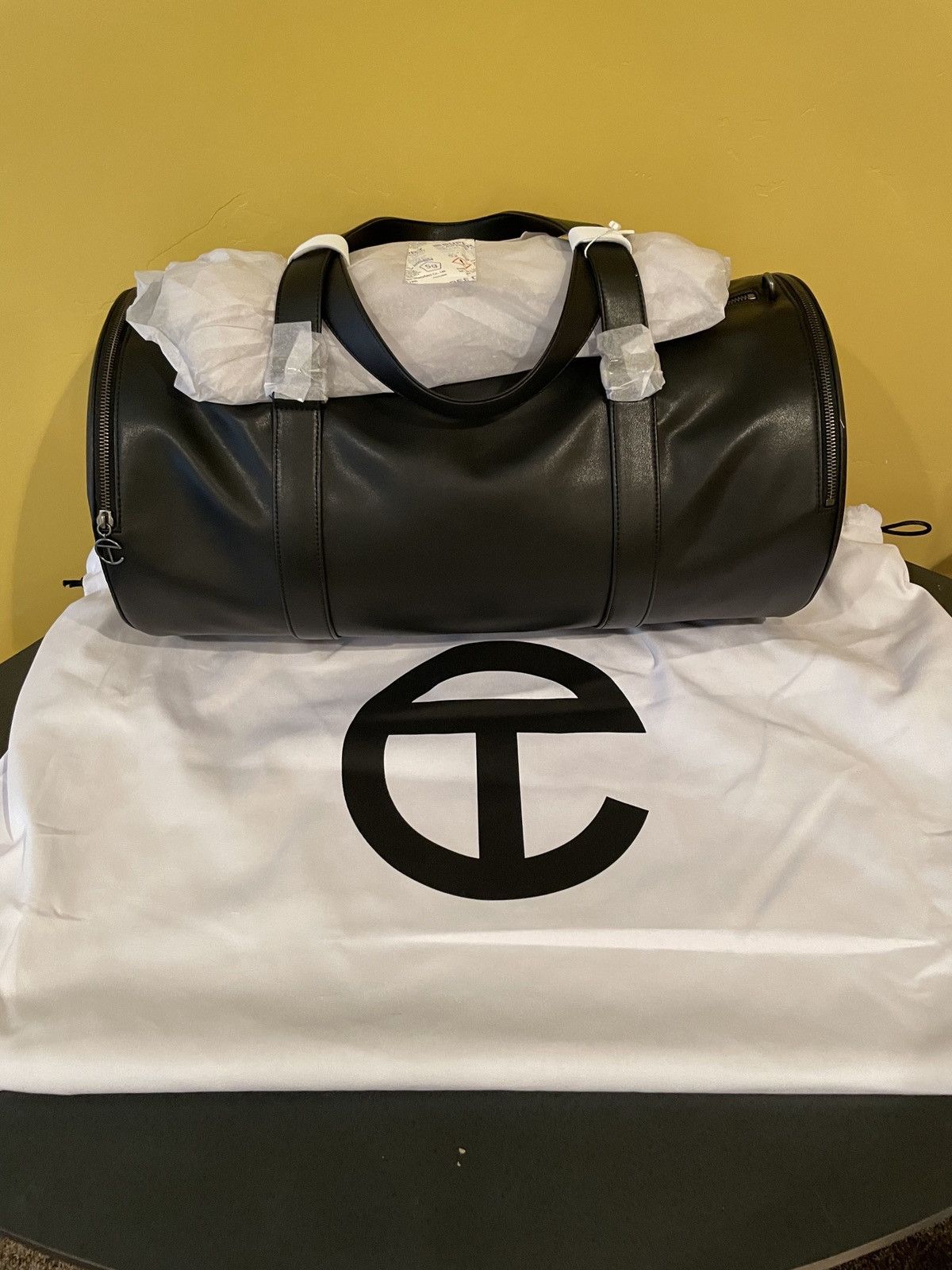 Telfar Telfar Large Black Duffle Bag Size ONE SIZE - 3 Thumbnail