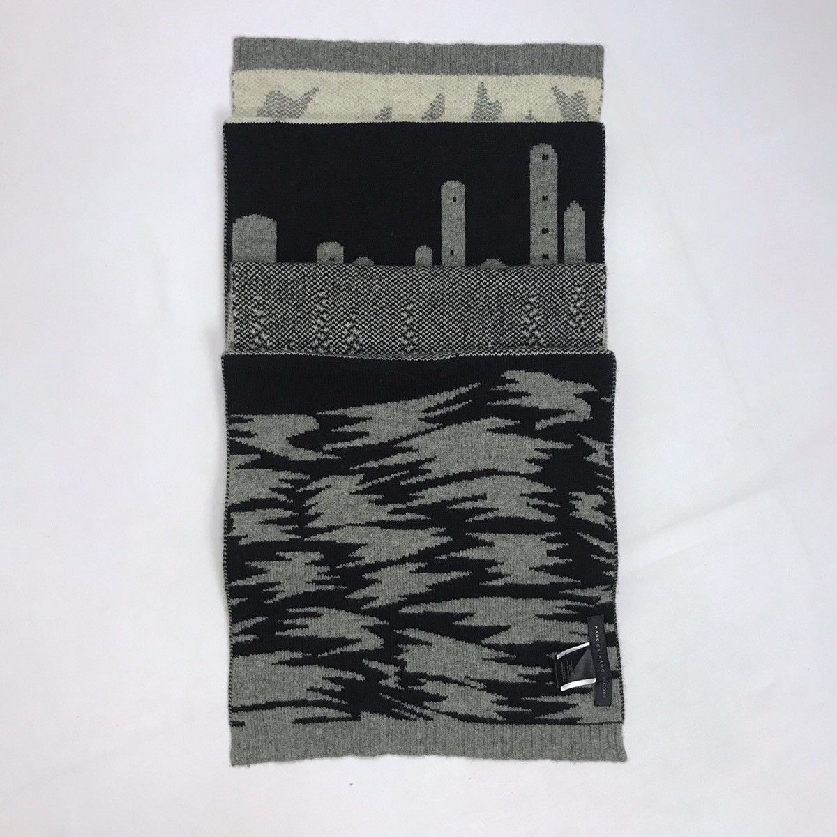 Marc by Marc Jacobs Marc Jacobs City Scape Soft Merino Wool Long Scarf Size ONE SIZE - 10 Thumbnail