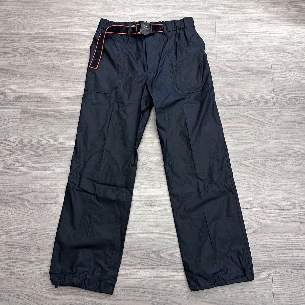 Fendi Fendi Black Nylon Trousers casual Pants cargo Logo Belt Size US 32 / EU 48 - 1 Thumbnail