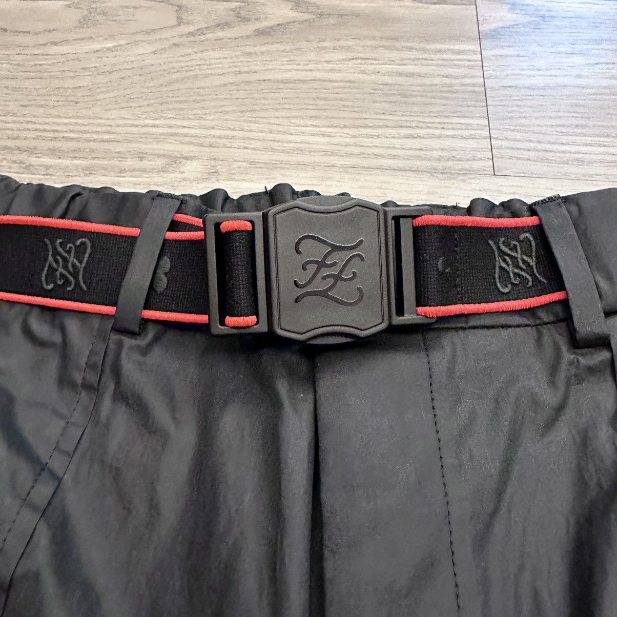 Fendi Fendi Black Nylon Trousers casual Pants cargo Logo Belt Size US 32 / EU 48 - 3 Thumbnail