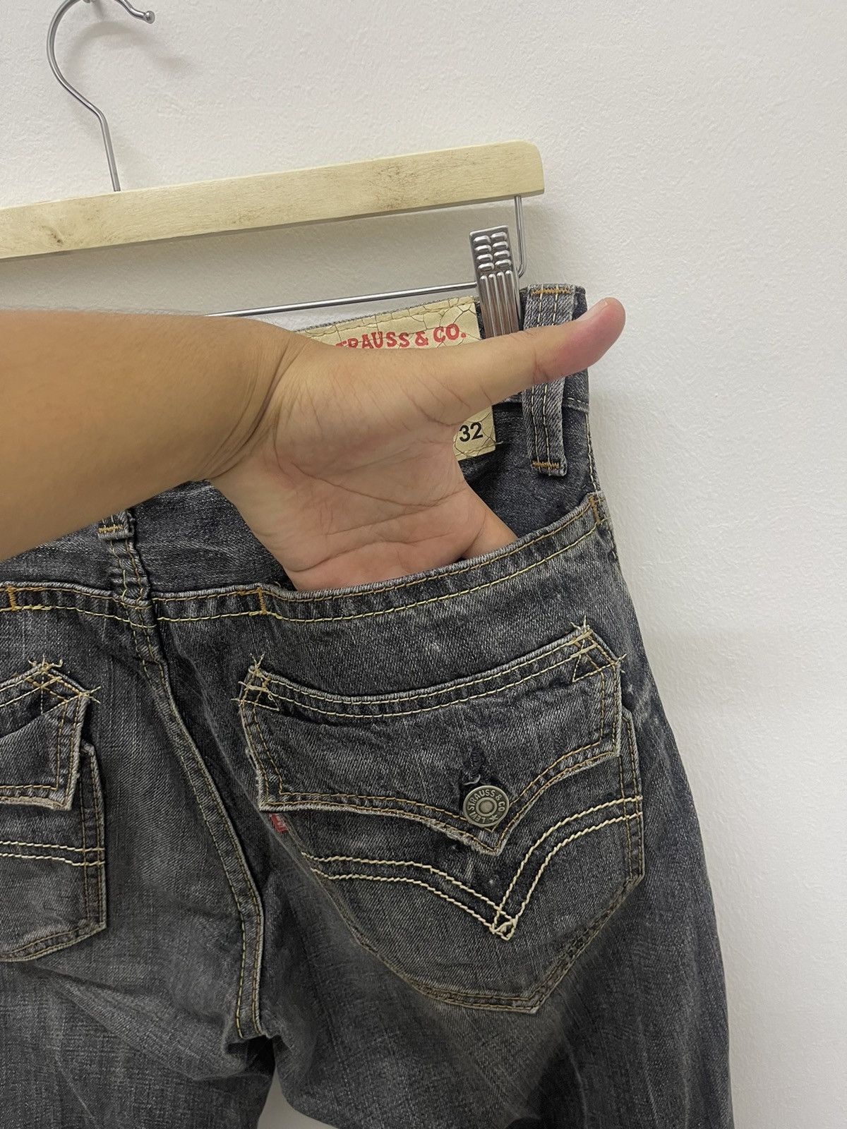 Levi's Vintage Clothing Rare Vintage LEVIS 502 Double Pocket Distressed Jeans Size US 32 / EU 48 - 4 Thumbnail