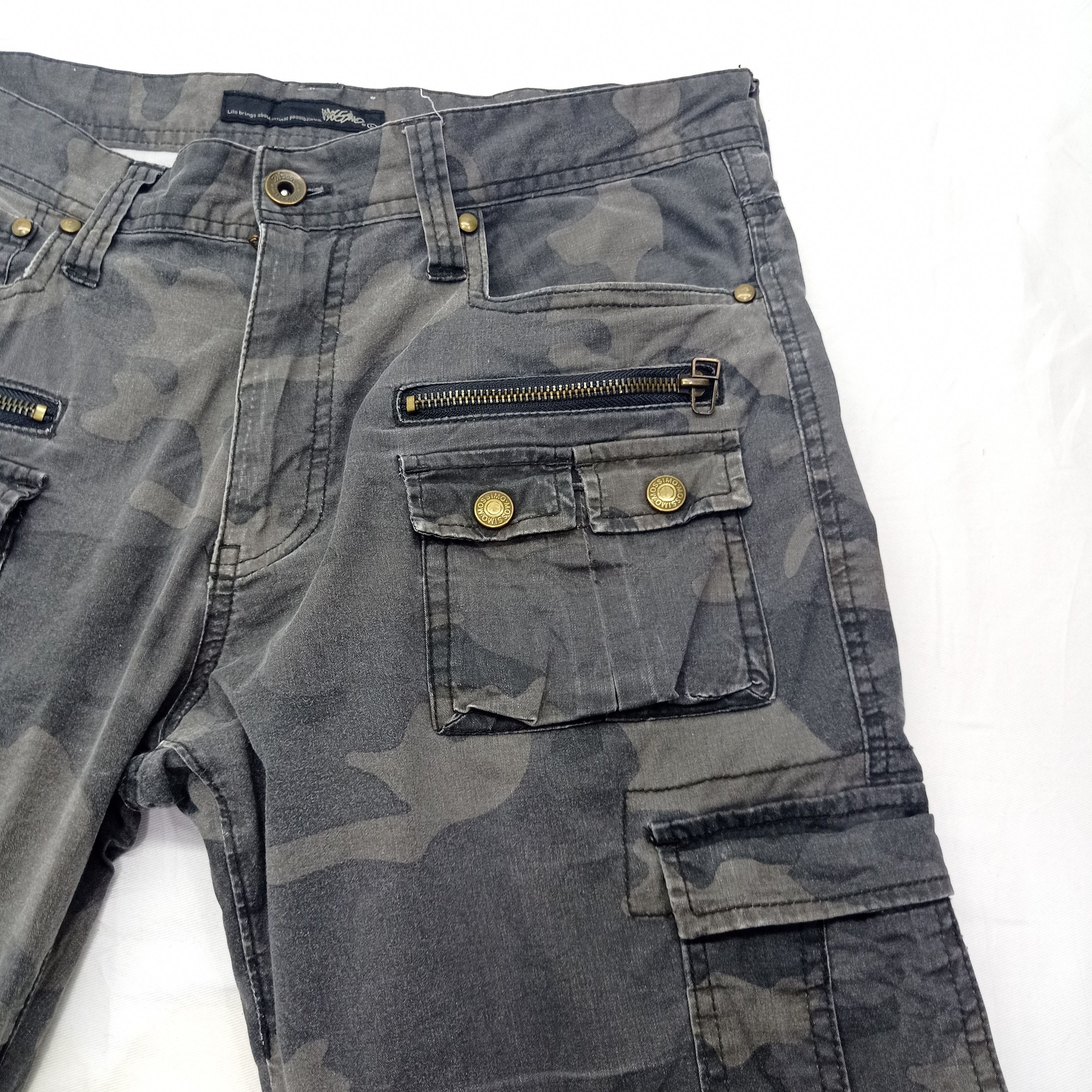 Japanese Brand × Mossimo Mossimo Camo Multi Pocket Cargo Pant Size US 31 - 7 Thumbnail