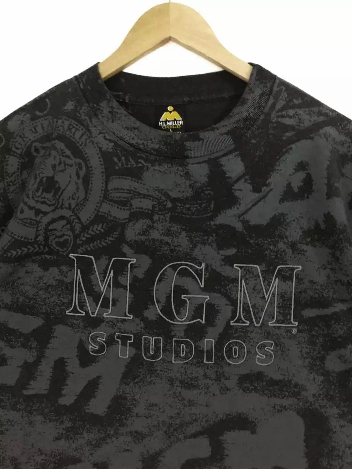 Vintage Vintage MGM Studios fullprint movie tshirt embroidered logo Size US L / EU 52-54 / 3 - 3 Thumbnail
