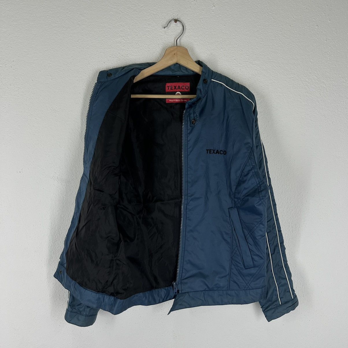 Japanese Brand VINTAGE SURVIVAL JACKET MILITARY WEAR TEXACO JAPAN MADE Size US L / EU 52-54 / 3 - 7 Thumbnail