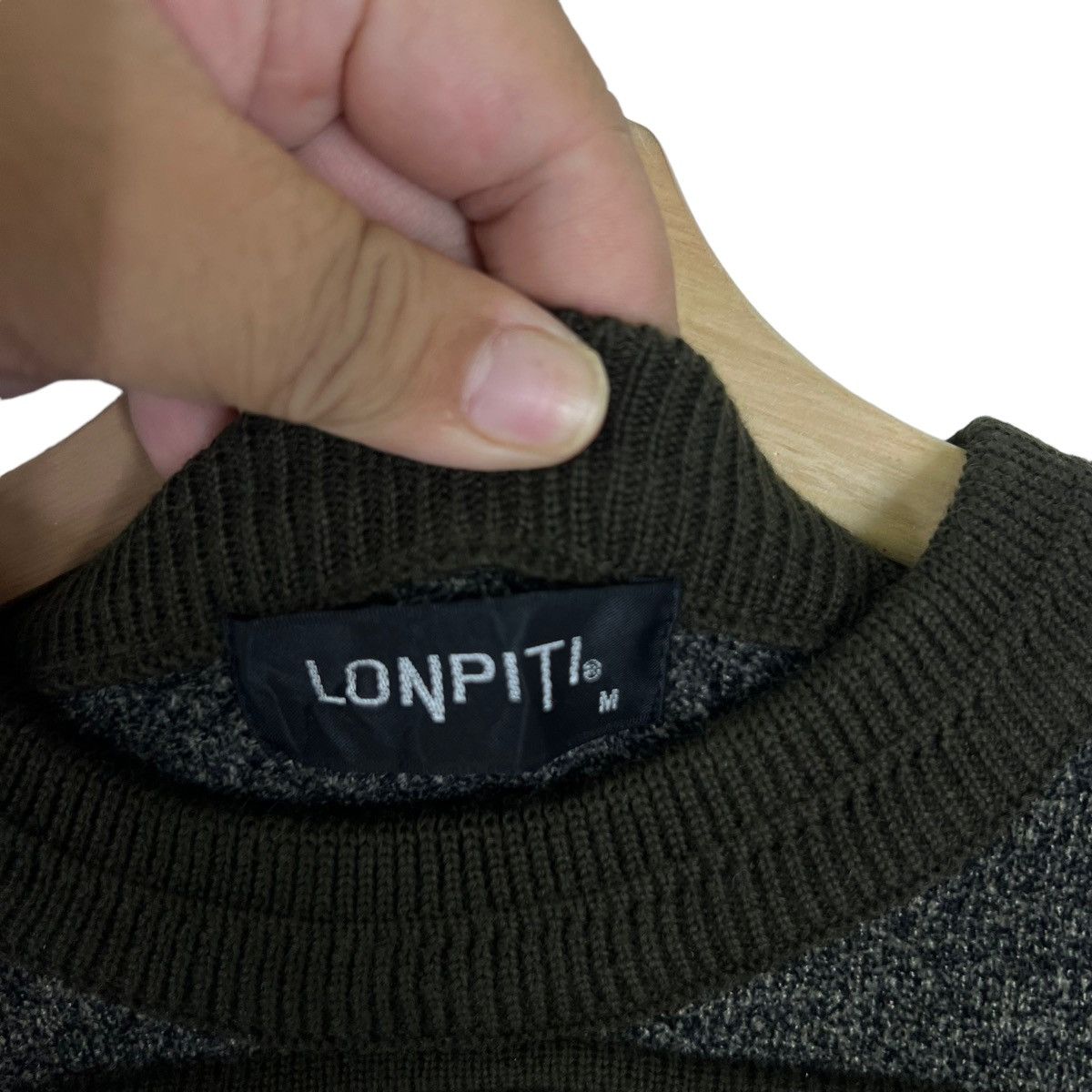 Japanese Brand VINTAGE KNIT SWEATSHIRT NAVAJO DESIGN LONPITI ISSEY MIYAKE Size US M / EU 48-50 / 2 - 8 Thumbnail