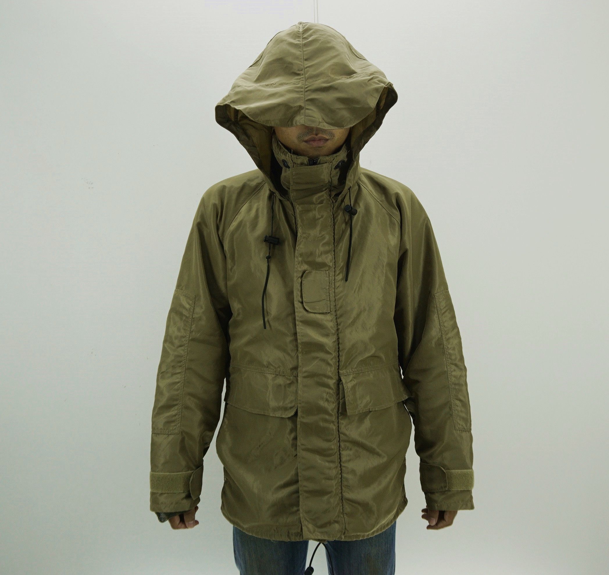 image of Buzz Ricksons United Carr By Buzz Rickson's Jacket Hooded Camo Lining in Olive, Men's (Size Medium)