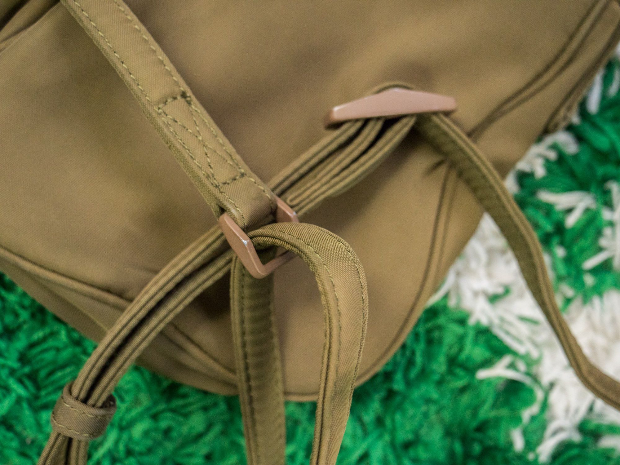 Yeezy RAVE Yeezy Season 6 Cross Body Bag Shoulderbad military Size ONE SIZE - 8 Thumbnail