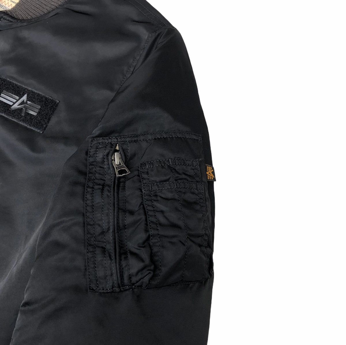 Alpha Industries Alpha Industries US Military Bomber Jacket Size US M / EU 48-50 / 2 - 8 Thumbnail