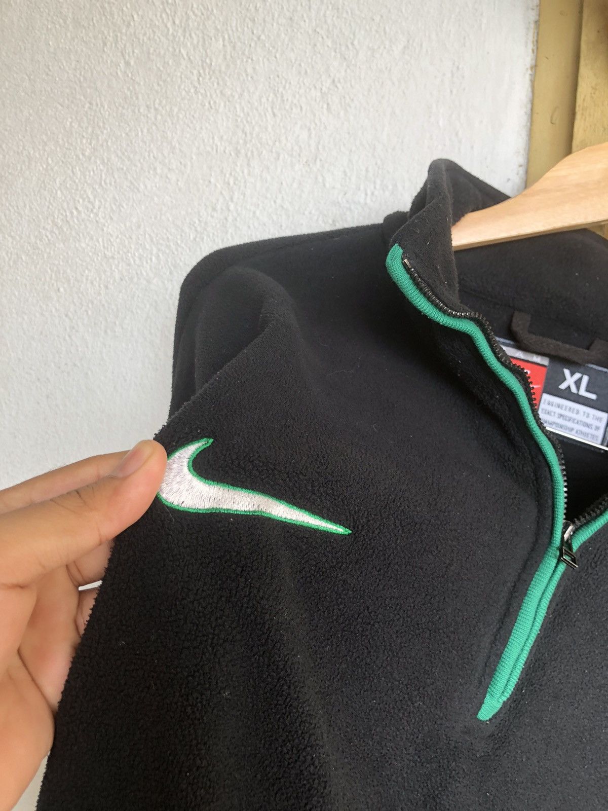Nike Vintage Nike Verdy Big Swoosh Back Baggy Fleece Jackets Size US XL / EU 56 / 4 - 15 Thumbnail