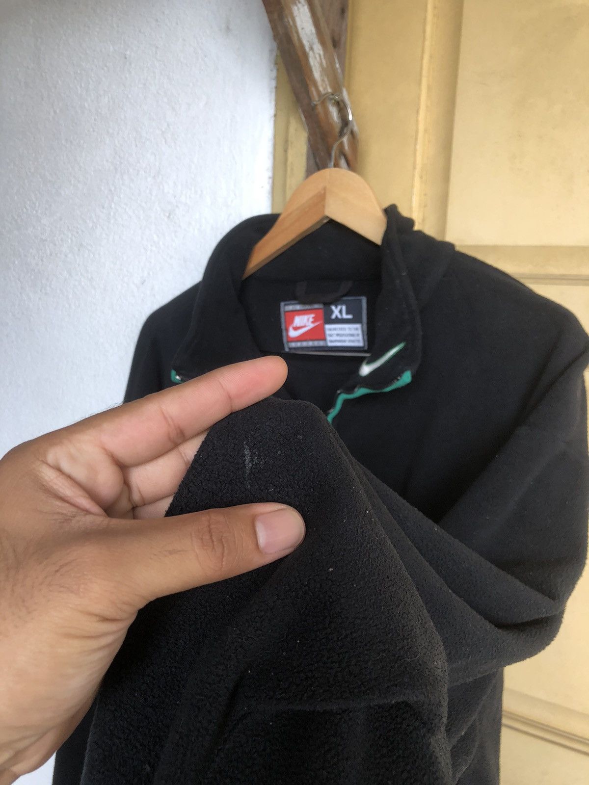 Nike Vintage Nike Verdy Big Swoosh Back Baggy Fleece Jackets Size US XL / EU 56 / 4 - 13 Thumbnail
