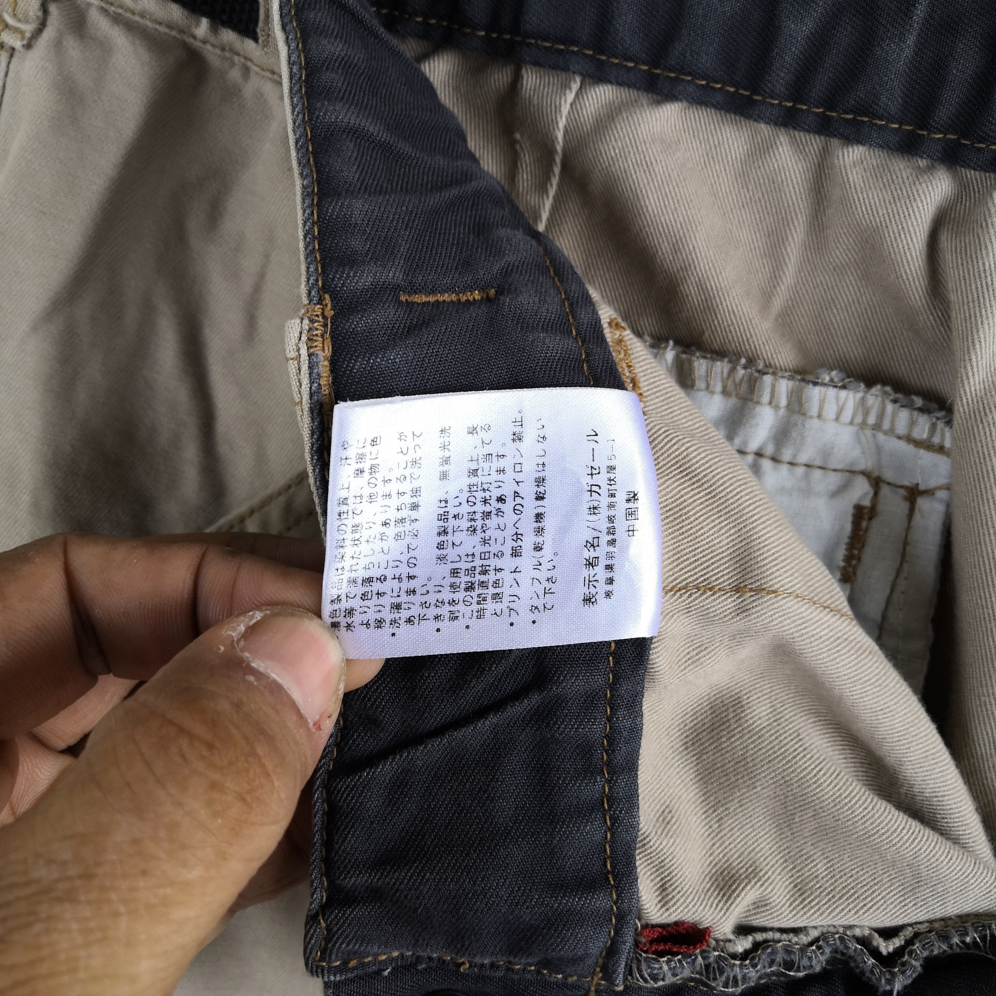 Japanese Brand × Vintage Japanese Cargo Pant Multi Pocket Adjustable Sleeve Trousers Size US 34 / EU 50 - 5 Thumbnail