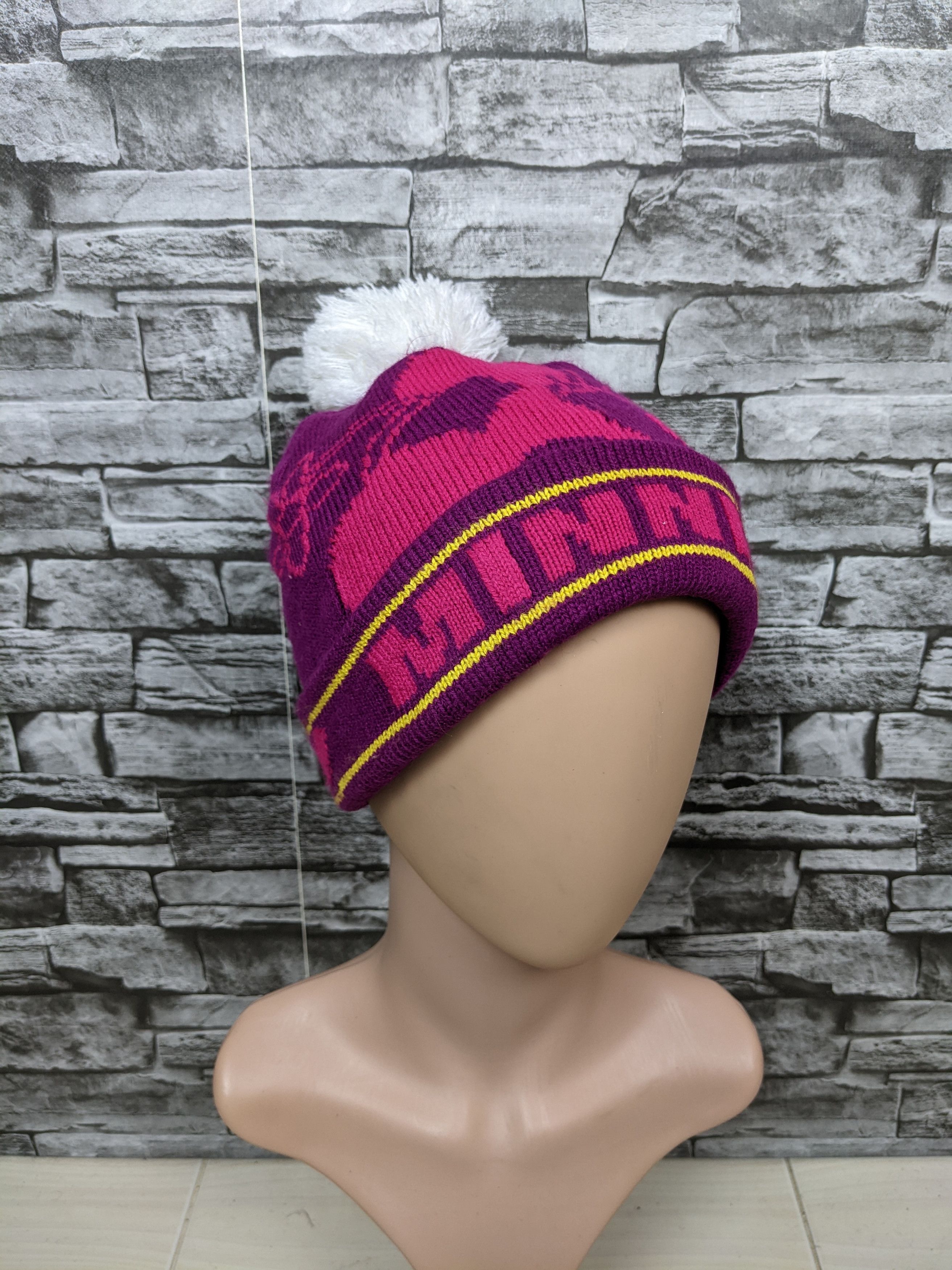 Cartoon Network Vintage Disney Minnie Mouse Beanie Hat Cap Snowcap Ski Size ONE SIZE - 1 Thumbnail
