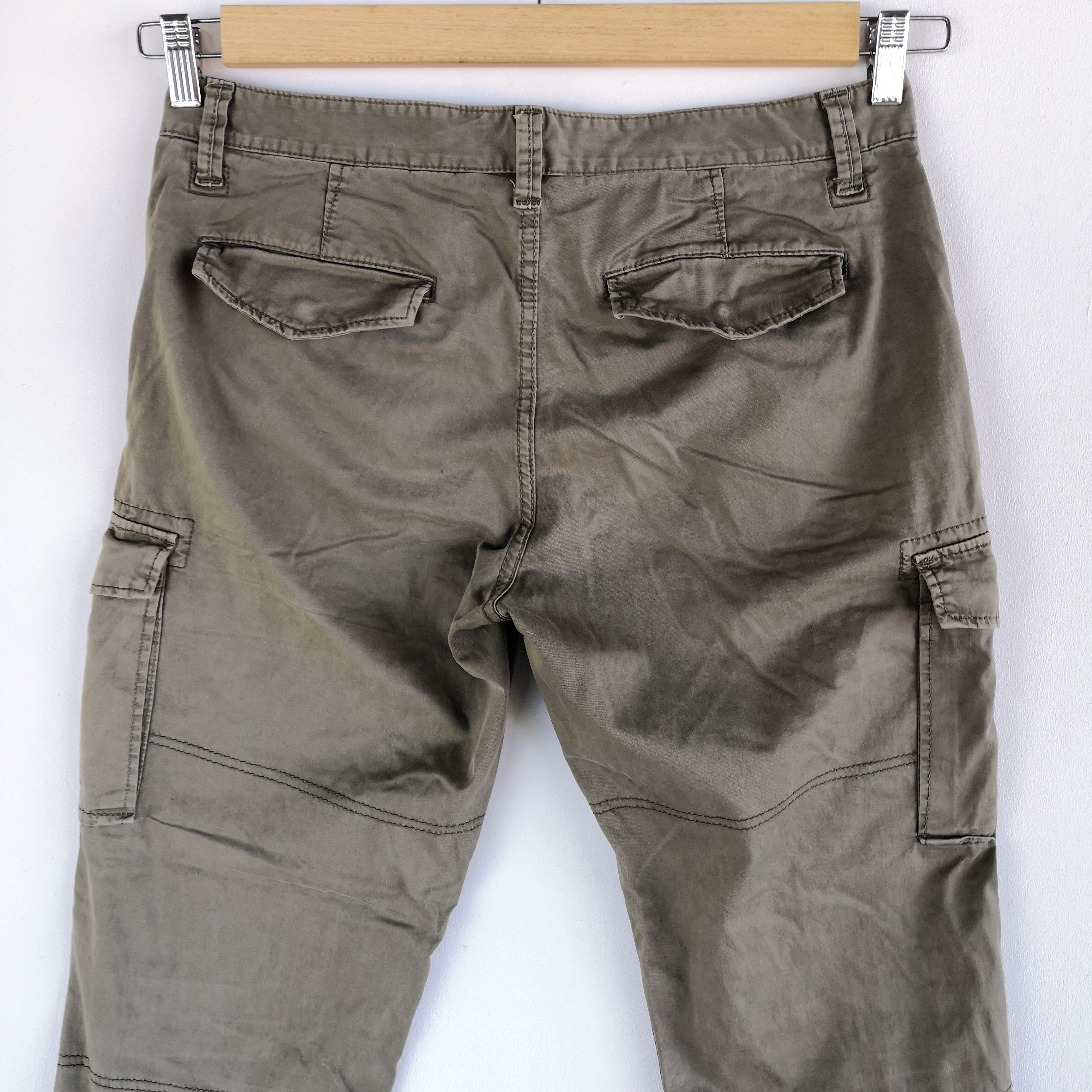 Japanese Brand × Vintage Japanese Cargo Pants Multi Pocket Bondage Trousers Pants Size US 32 / EU 48 - 6 Thumbnail