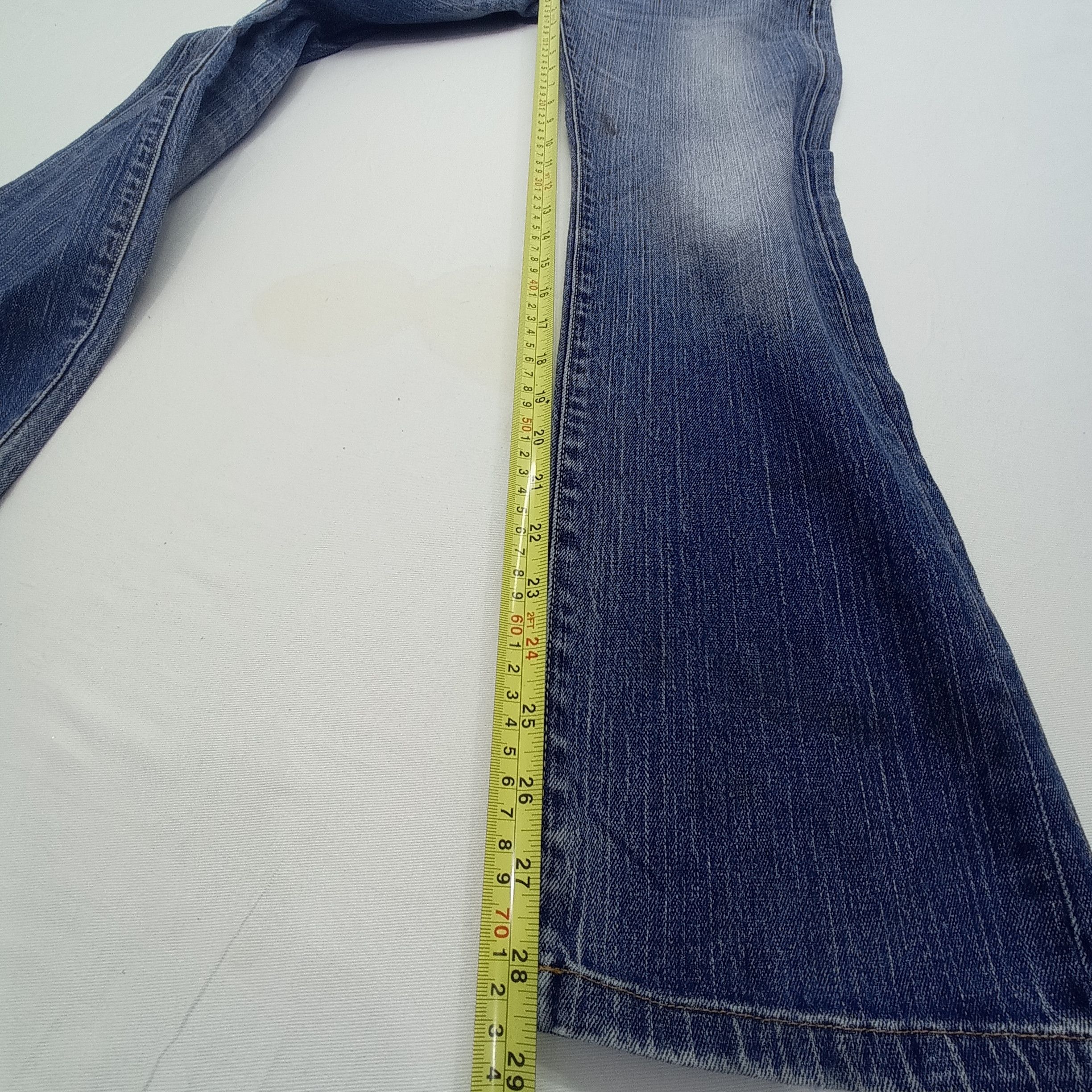 Uniqlo Uniqlo Distressed Denim Jeans Pants Size US 32 / EU 48 - 9 Thumbnail