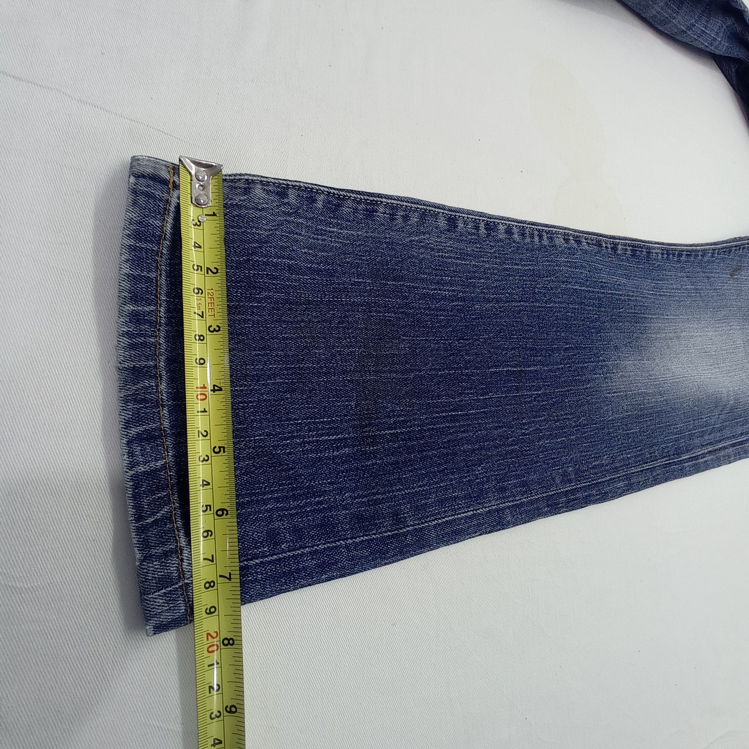 Uniqlo Uniqlo Distressed Denim Jeans Pants Size US 32 / EU 48 - 8 Thumbnail