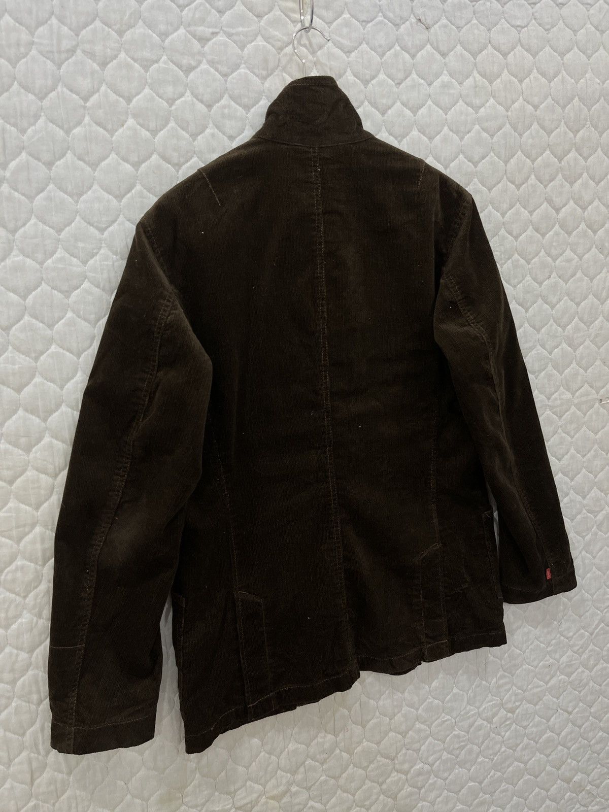 Levi's (Yy). VINTAGE LEVIS MOVIN ON CORDUROY CHORE JACKET Size US M / EU 48-50 / 2 - 6 Thumbnail