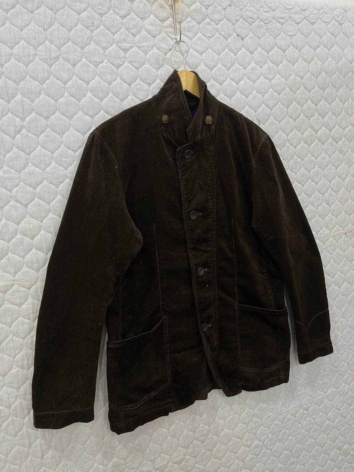 Levi's (Yy). VINTAGE LEVIS MOVIN ON CORDUROY CHORE JACKET Size US M / EU 48-50 / 2 - 3 Thumbnail