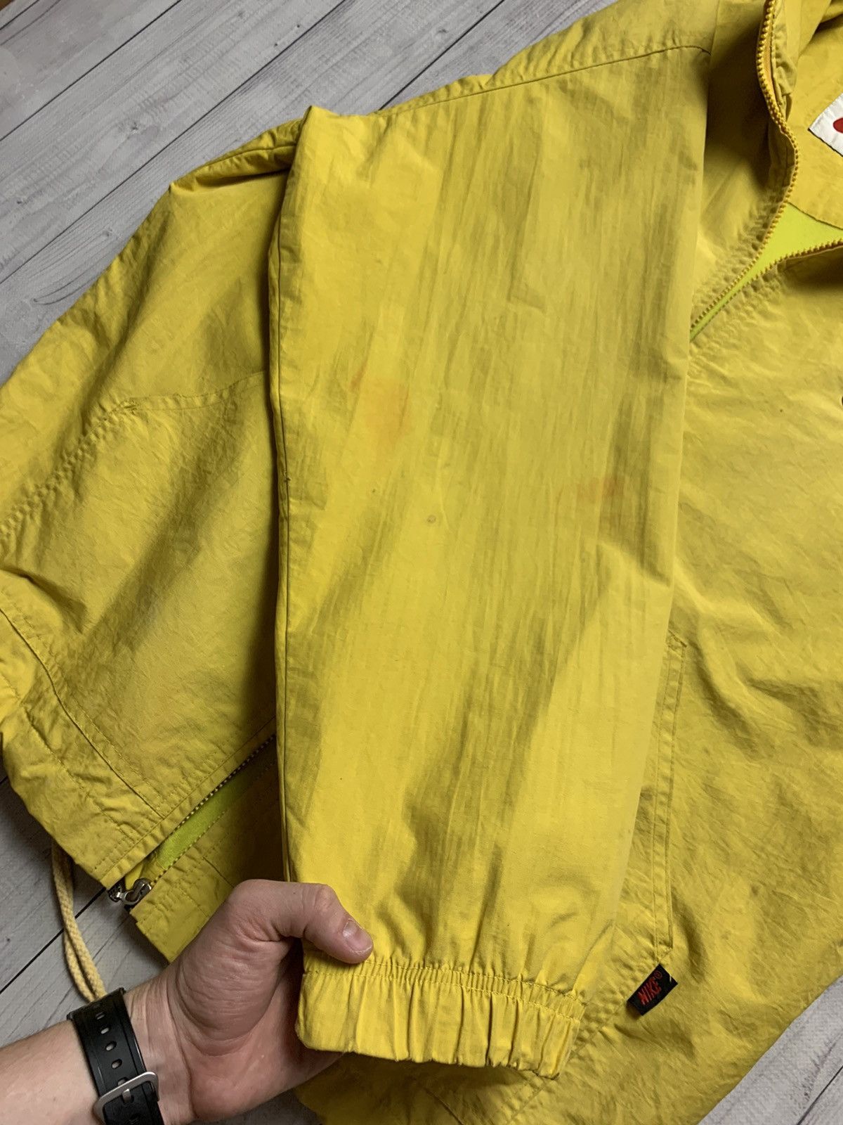 Nike × Vintage Vintage Nike Jacket big logo yellow size L swoosh Size US L / EU 52-54 / 3 - 10 Thumbnail