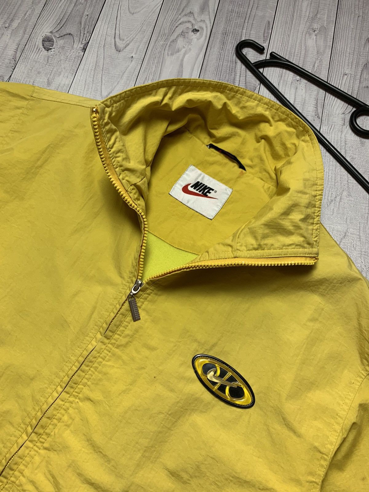 Nike × Vintage Vintage Nike Jacket big logo yellow size L swoosh Size US L / EU 52-54 / 3 - 3 Thumbnail