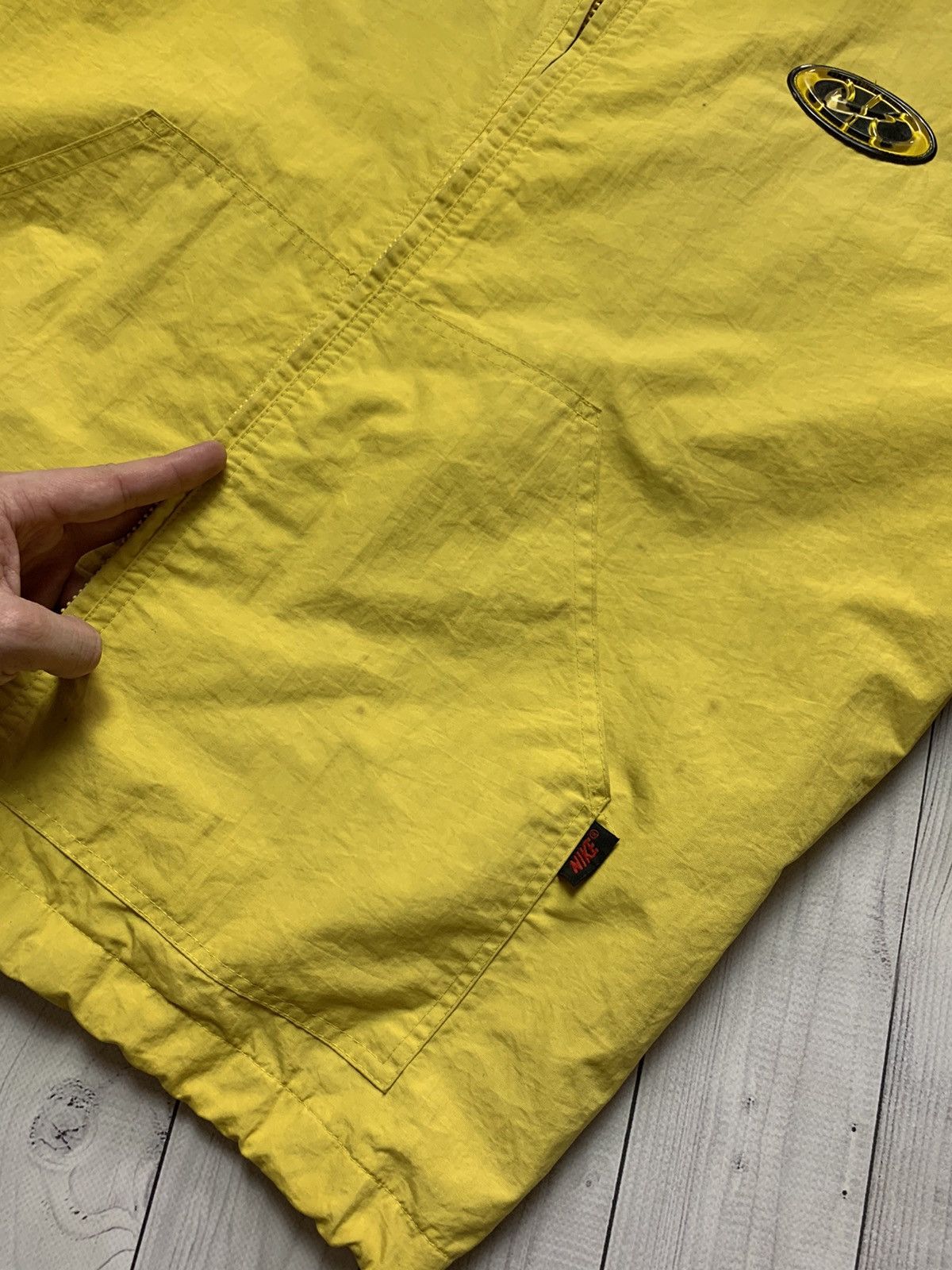 Nike × Vintage Vintage Nike Jacket big logo yellow size L swoosh Size US L / EU 52-54 / 3 - 7 Thumbnail