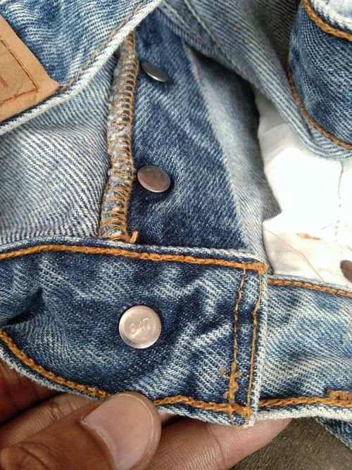 Levi's Vintage Levi's 501 Distressed Jeans 32x34 Size US 32 / EU 48 - 8 Thumbnail