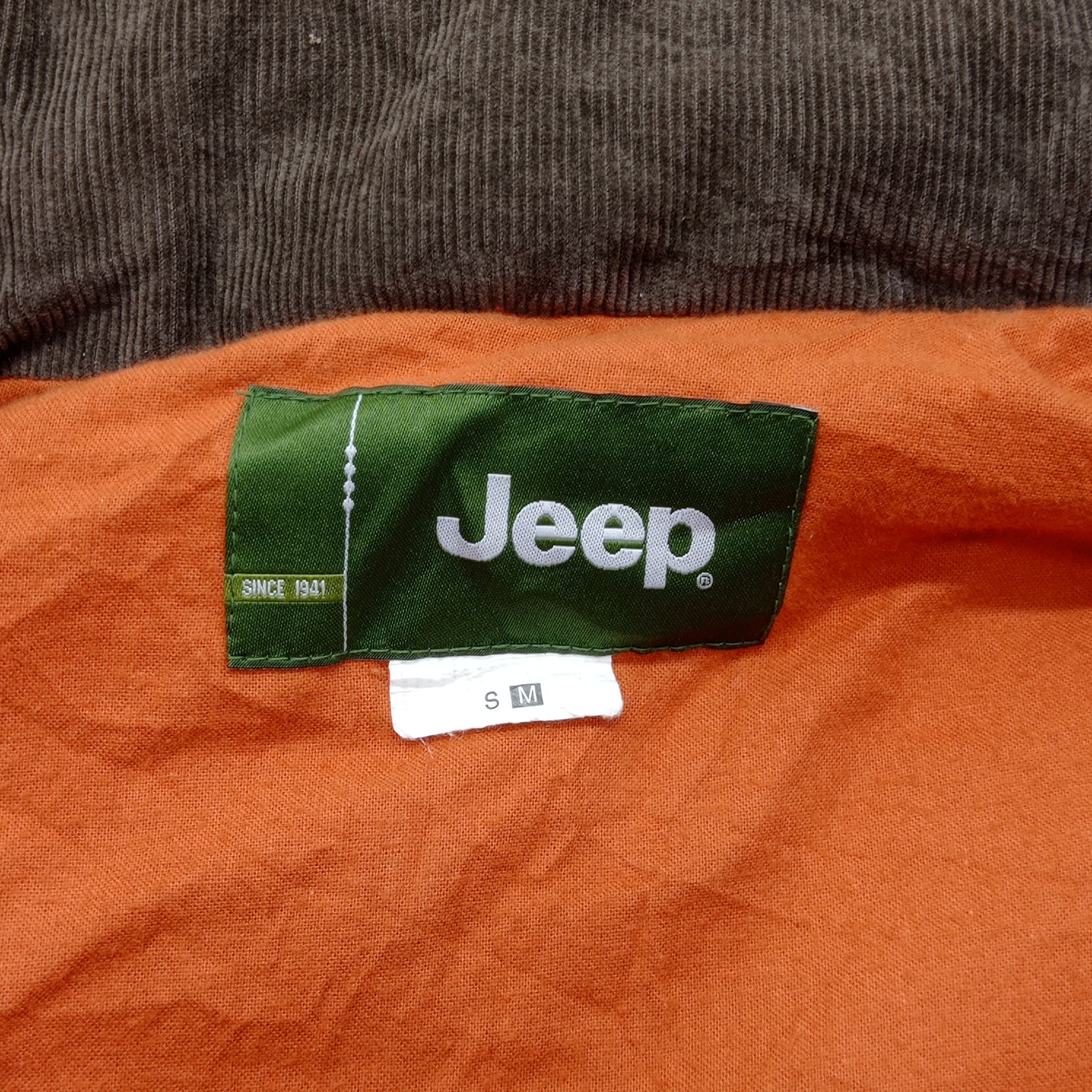 Jeep 🔥JEEP VEST PUFFER ABSTRACT DESIGN Size US M / EU 48-50 / 2 - 8 Thumbnail