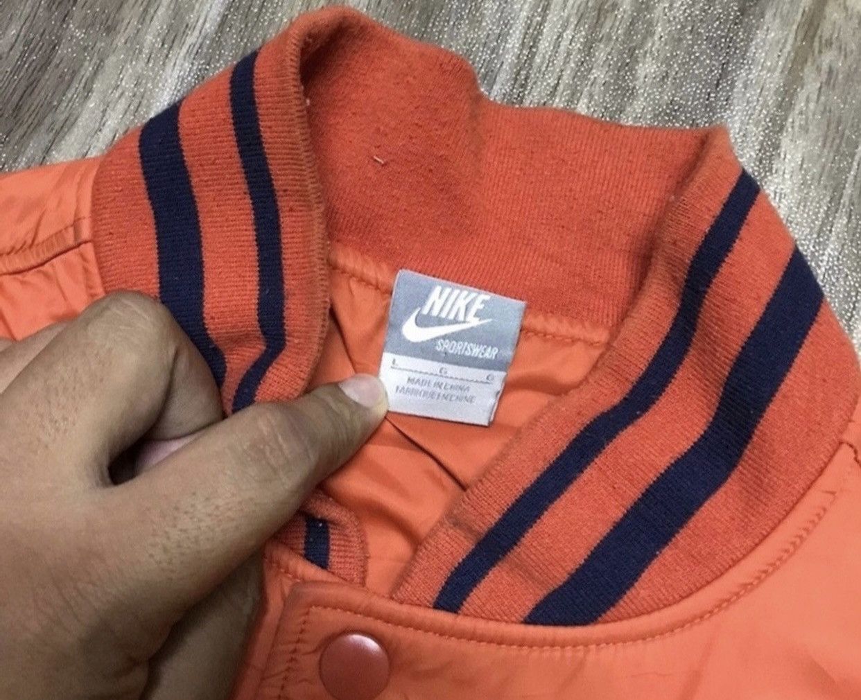 Nike OFFER‼️Vintage Nike swoosh Varsity Jacket Size US L / EU 52-54 / 3 - 3 Thumbnail
