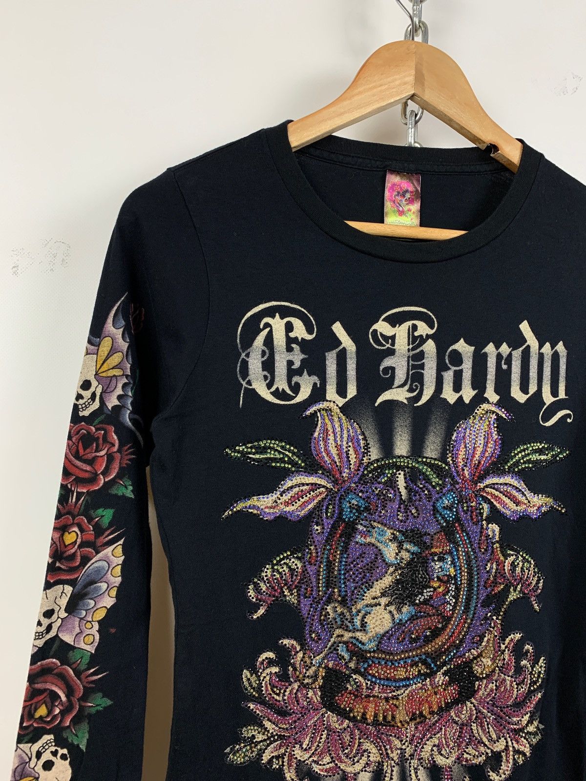 Christian Audigier Vintage Ed Hardy Black Women’s Rhinestone Long Sleeve Shirt Size ONE SIZE - 6 Thumbnail