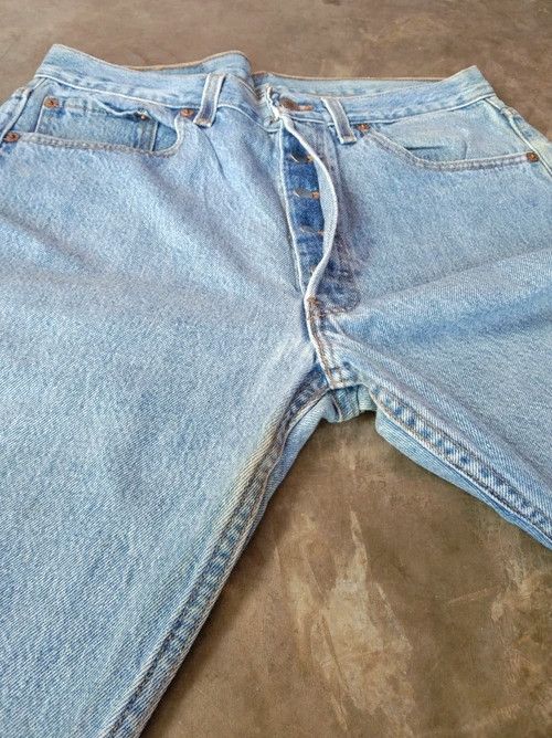 Levi's 90s Vintage Levi's 501 Made In USA Distressed Jeans 31x32 Size US 31 - 10 Thumbnail
