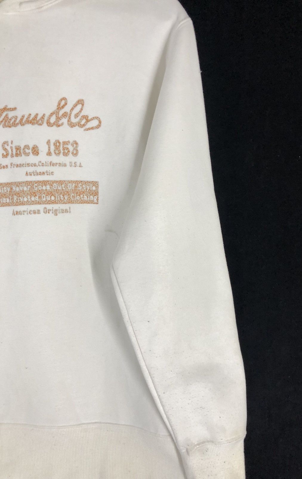 Levi's × Vintage Vintage Levi’s Big Logo Sweatshirt Hoodie Size US L / EU 52-54 / 3 - 3 Thumbnail