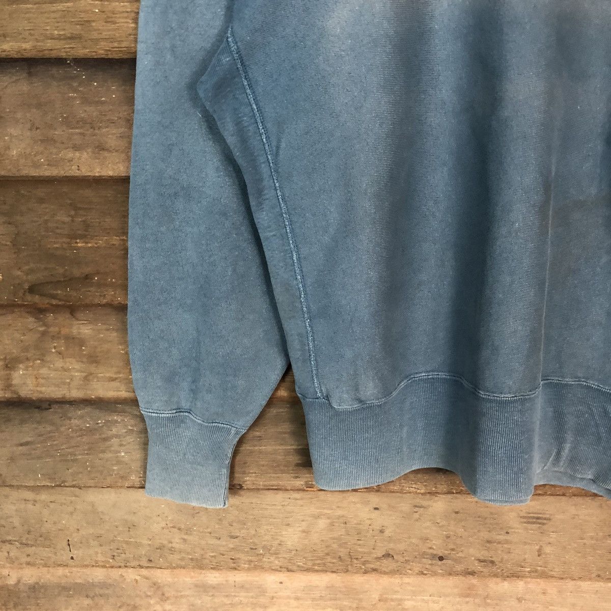 Champion Reverse Weave Ripped Champion Vintage Faded Sweatshirt #018B Size US L / EU 52-54 / 3 - 4 Thumbnail