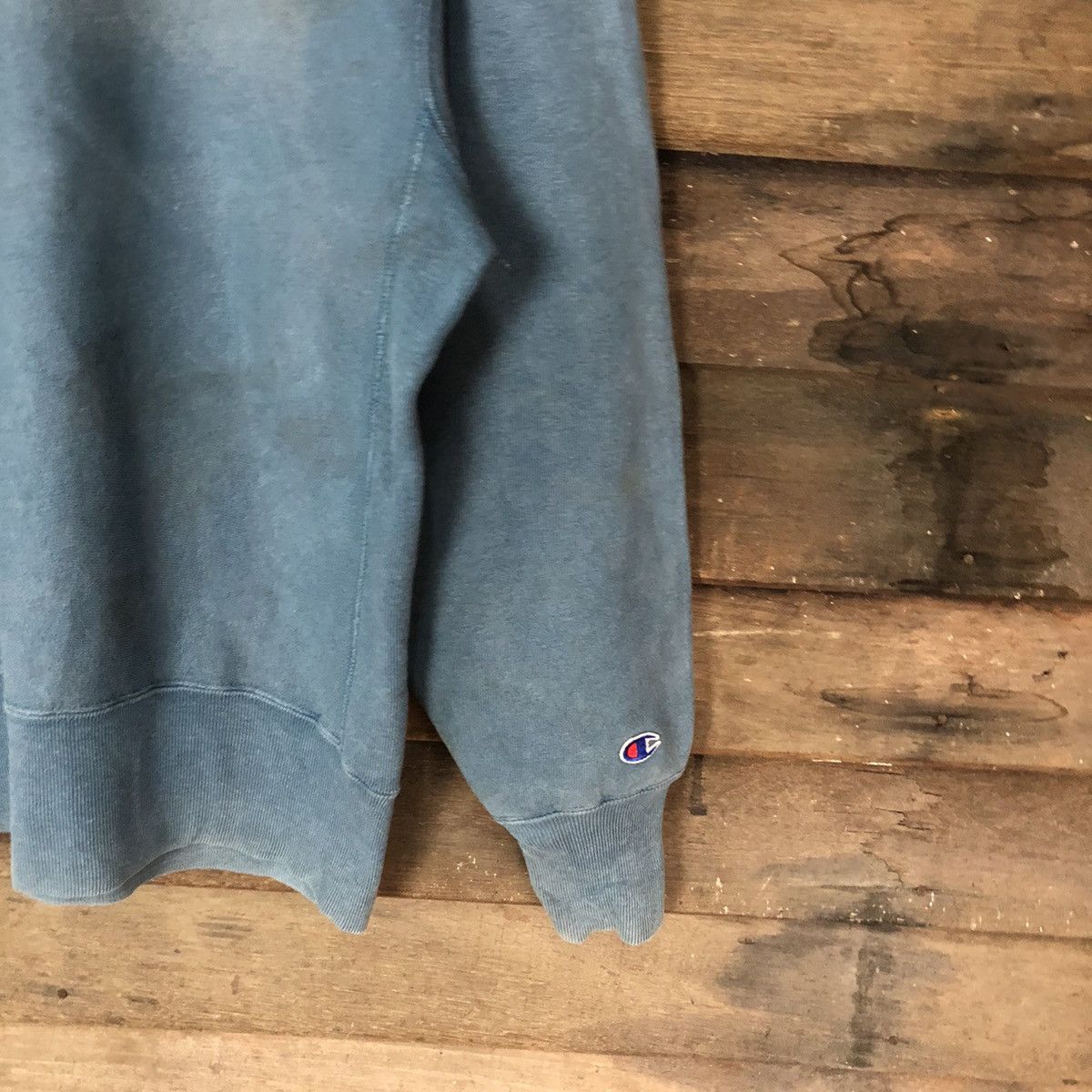 Champion Reverse Weave Ripped Champion Vintage Faded Sweatshirt #018B Size US L / EU 52-54 / 3 - 5 Thumbnail