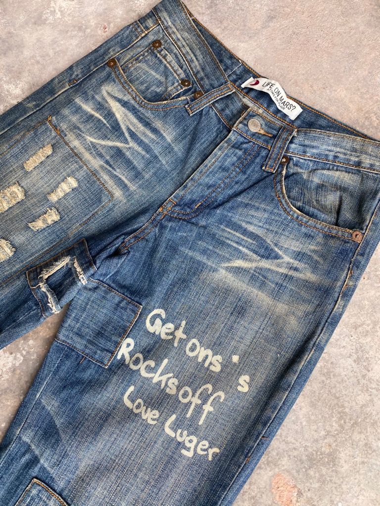Japanese Brand RARE🔥Japanese Distress Patchwork Jeans Life On Mars Size US 30 / EU 46 - 4 Thumbnail