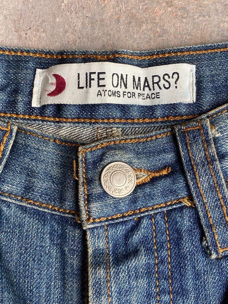 Japanese Brand RARE🔥Japanese Distress Patchwork Jeans Life On Mars Size US 30 / EU 46 - 11 Thumbnail