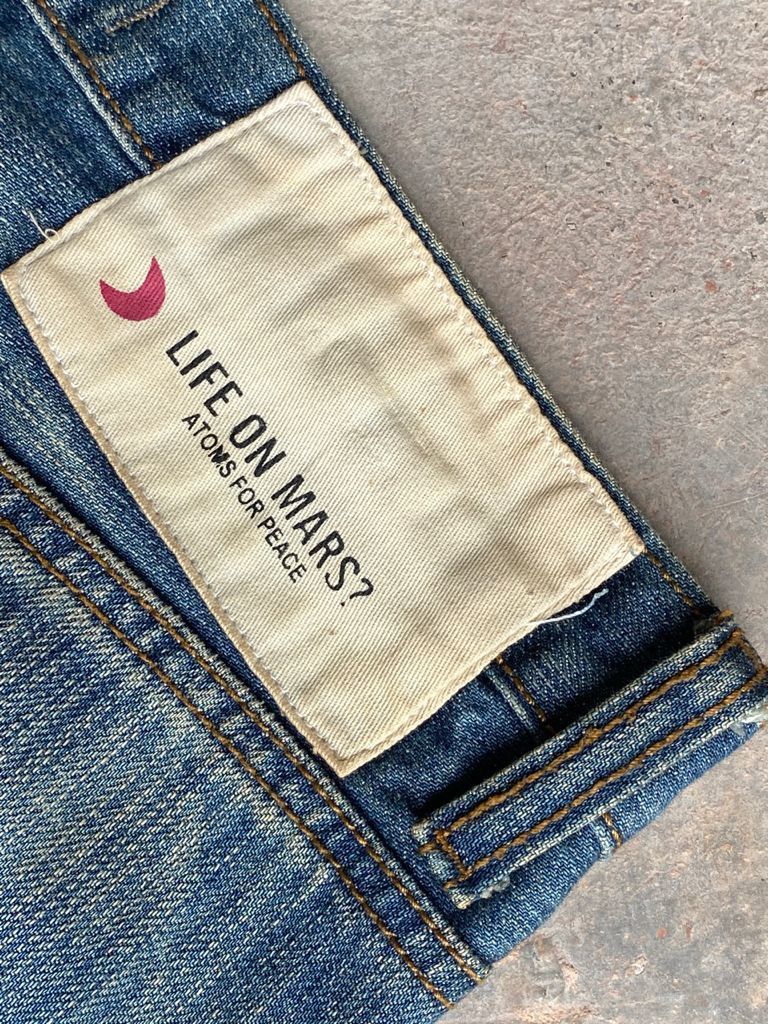 Japanese Brand RARE🔥Japanese Distress Patchwork Jeans Life On Mars Size US 30 / EU 46 - 15 Thumbnail