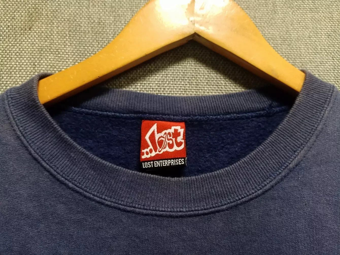 Lost Enterprises vintage sweatshirt lost enterprises skulls Size US L / EU 52-54 / 3 - 4 Thumbnail