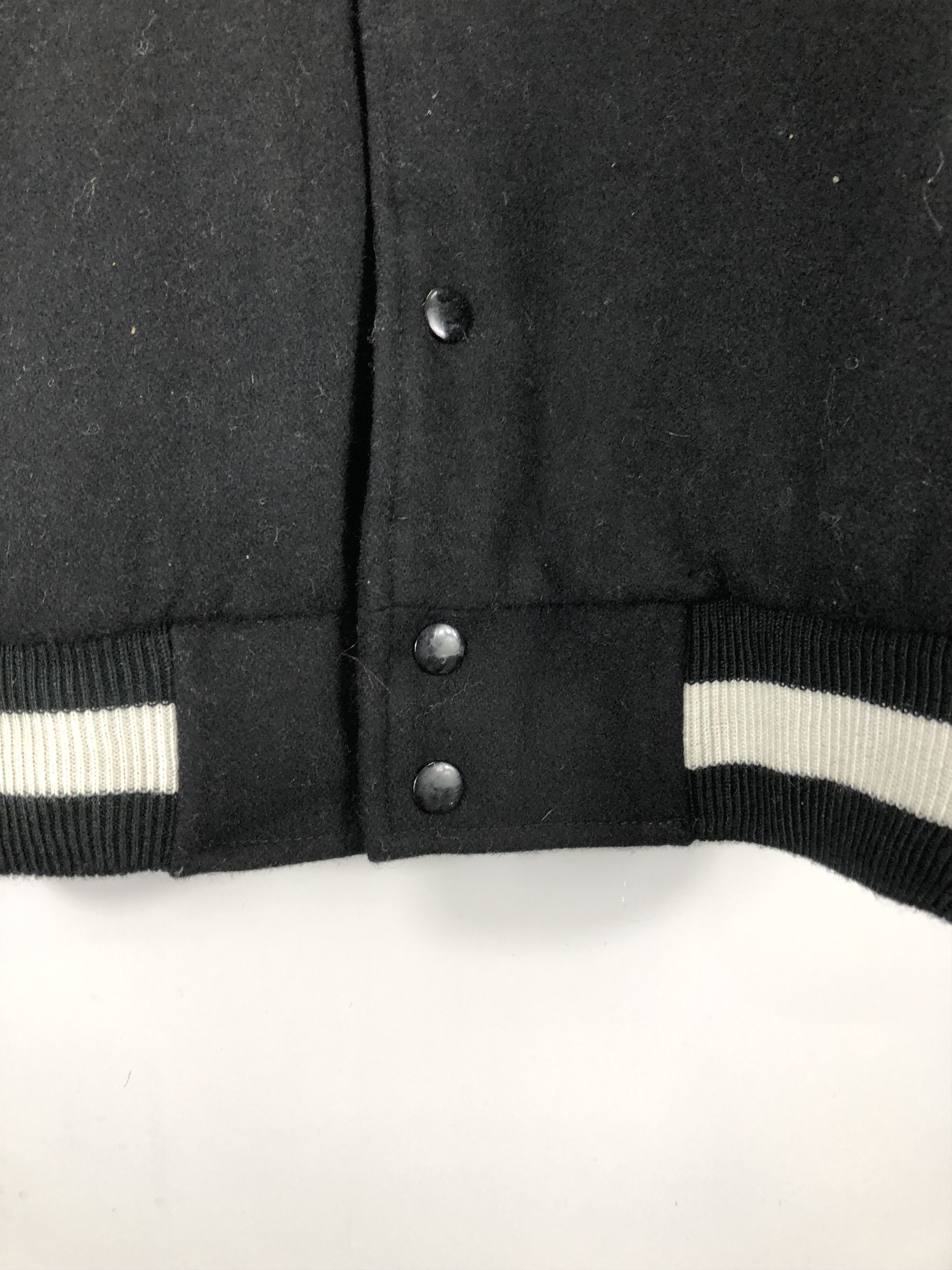 Japanese Brand Vintage 90s Japanese Varsity Leather Sleeve V0247 Size US M / EU 48-50 / 2 - 8 Thumbnail