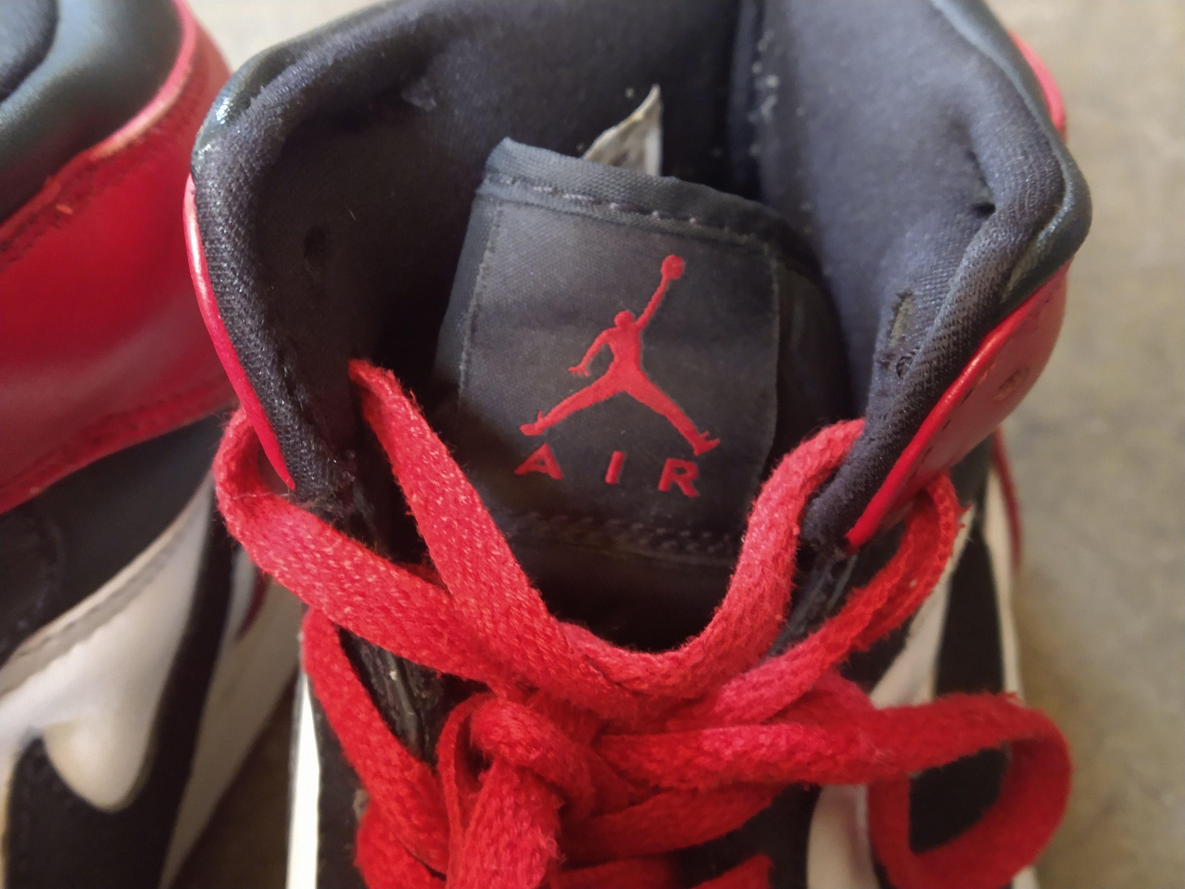Jordan Brand × Nike Nike Air Jordan Retro 1 Old Love Size 10.5 Red 136085102 Size US 10.5 / EU 43-44 - 7 Thumbnail