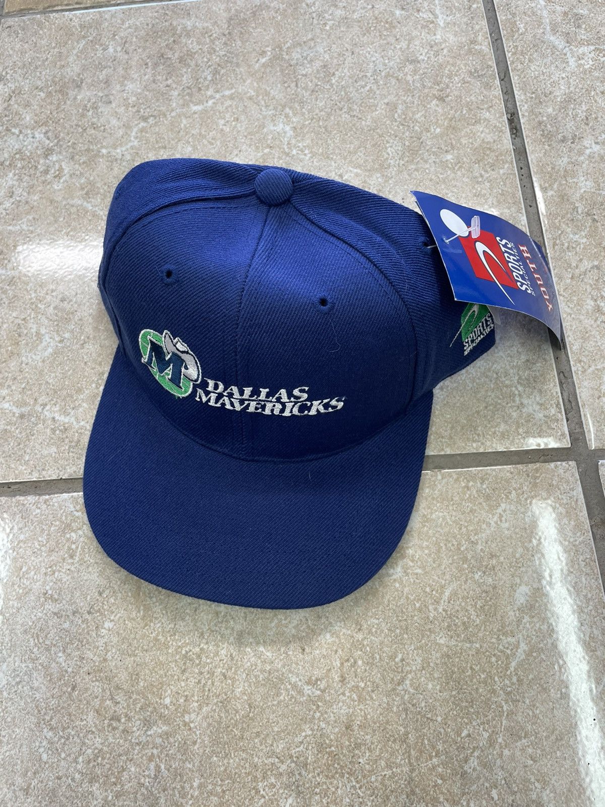 Vintage dallas mavericks hat sales